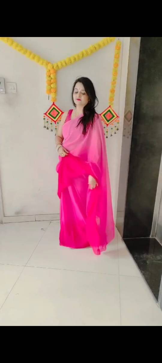     			Kashvi Sarees Georgette Striped Ilkal Saree With Unstitched Blouse Piece ( Pink )
