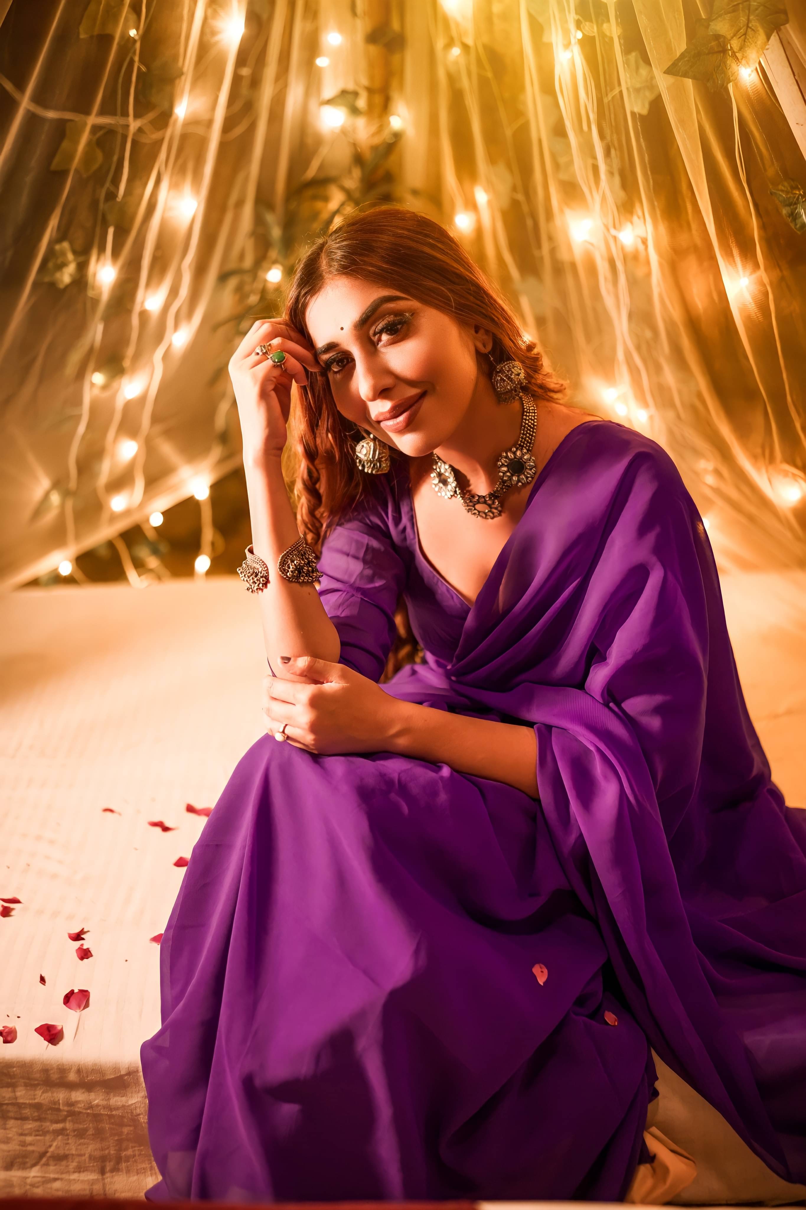     			Kashvi Sarees Georgette Striped Ilkal Saree With Unstitched Blouse Piece ( Purple )