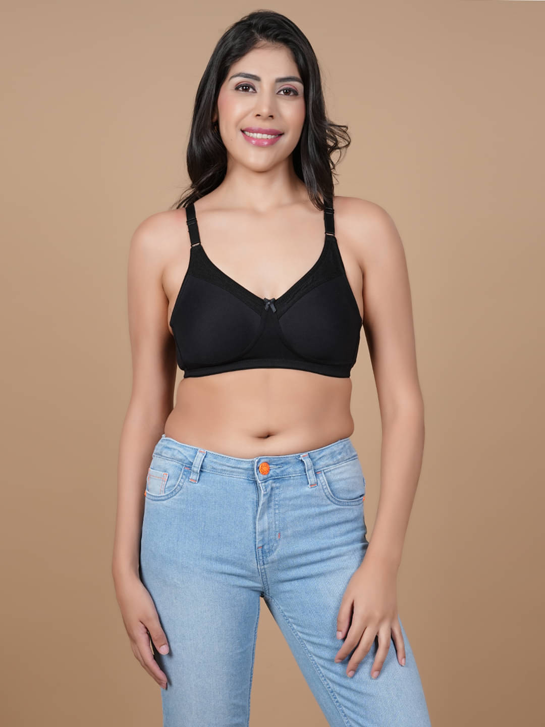 LACYLUXE Pack of 1 Cotton Blend Non Padded T-Shirt Bra For Women ( Black )     			LACYLUXE Pack of 1 Cotton Blend Non Padded T-Shirt Bra For Women ( Black )