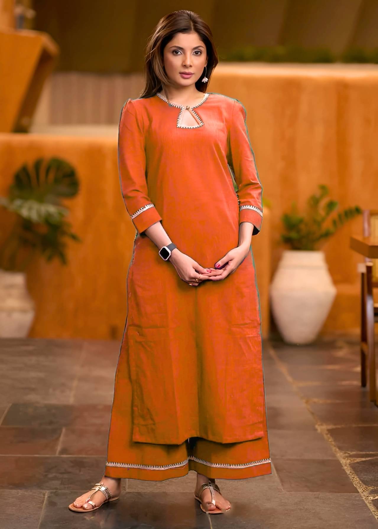     			Neev's Dizain Studio Women Cotton Solid Straight Kurti With Pants ( Orange )
