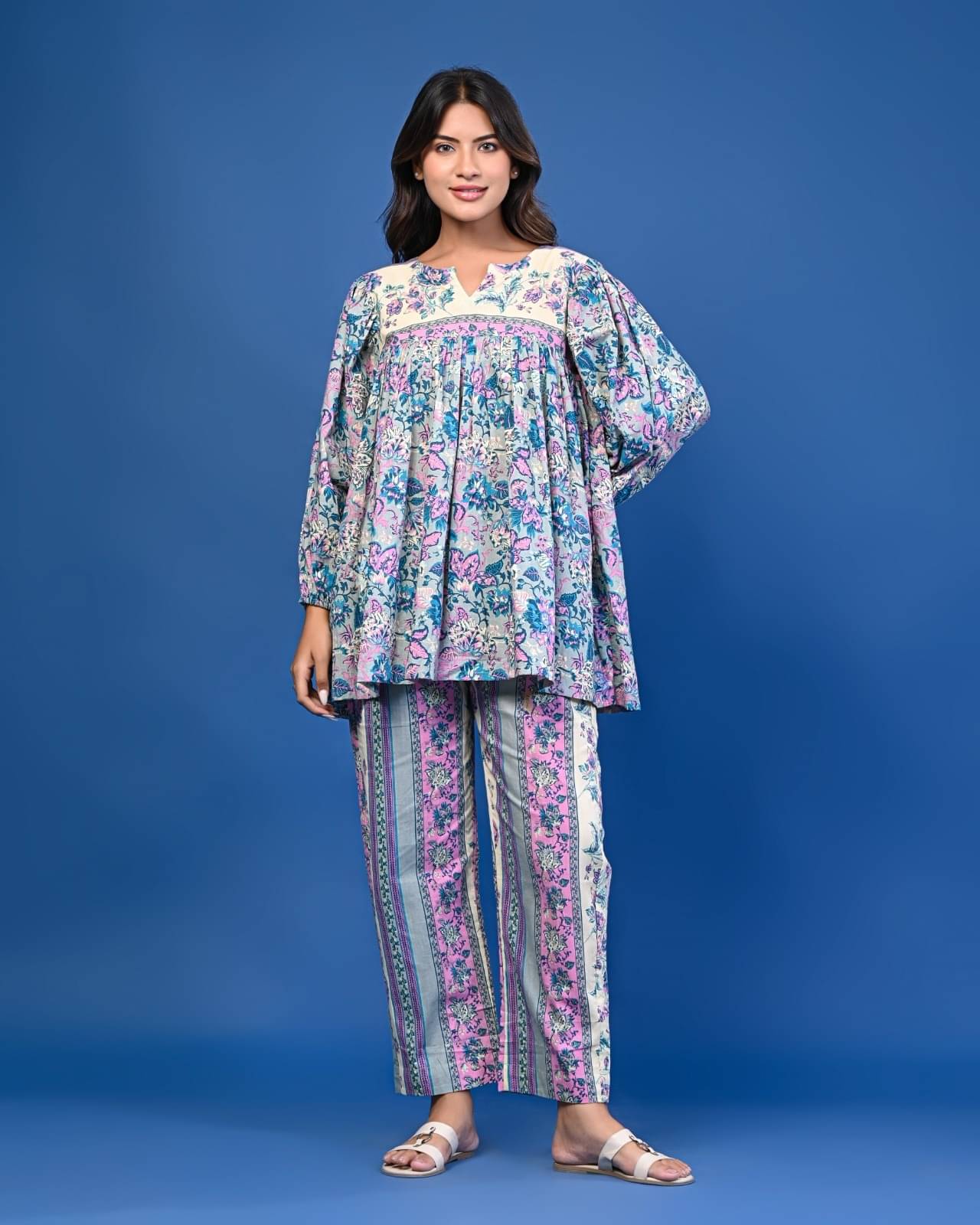 SEREN MILANO Women Printed Top With Trousers Co-Ord Set ( Multicolor ) SEREN MILANO Women Printed Top With Trousers Co-Ord Set ( Multicolor )