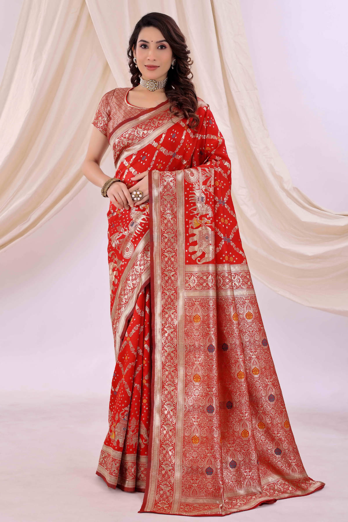     			Suali Cotton Silk Woven Banarasi saree With Unstitched Blouse Piece ( Red )