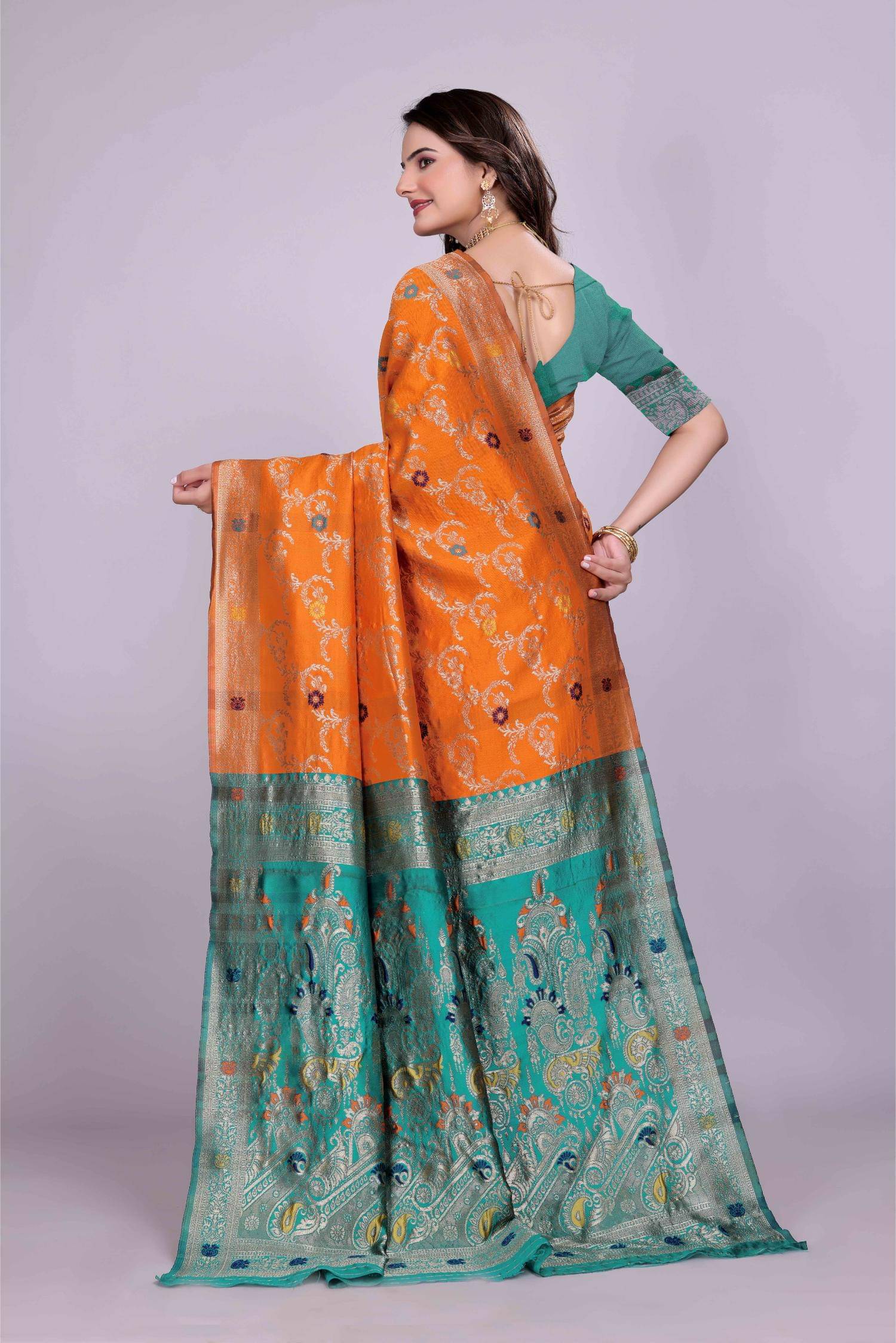 Suali Silk Woven Design Banarasi saree With Unstitched Blouse Piece ( Mustard ) Suali Silk Woven Design Banarasi saree With Unstitched Blouse Piece ( Mustard )