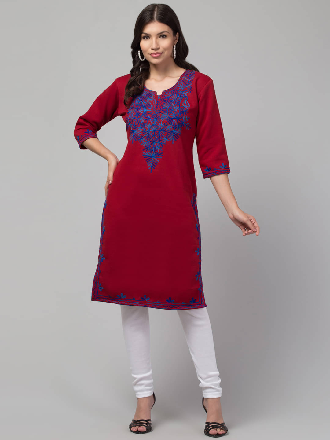     			Trend Level Women Woollen Embroidered Straight Kurti ( Maroon )