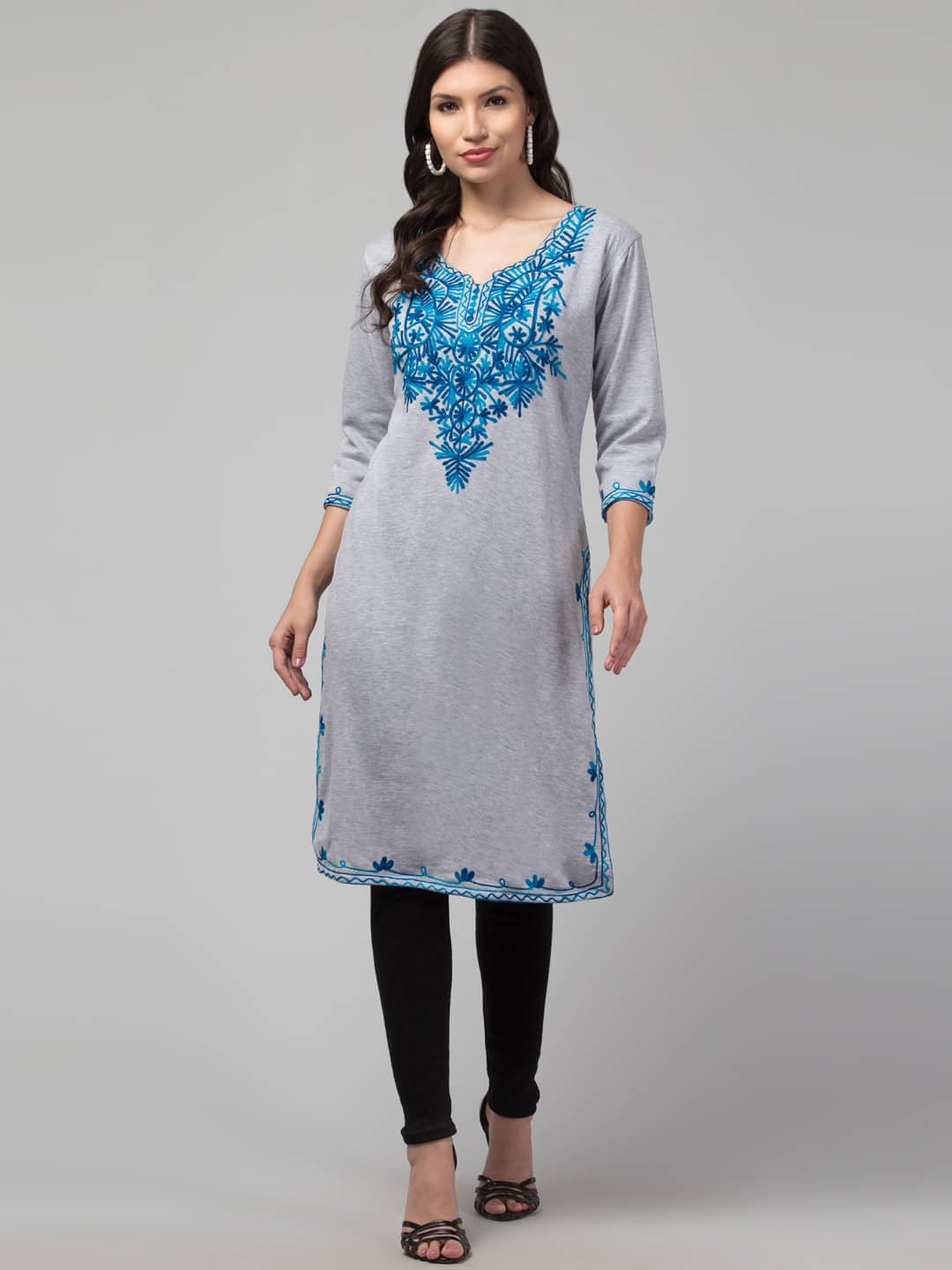     			Trend Level Women Woollen Embroidered Straight Kurti ( Grey Melange )
