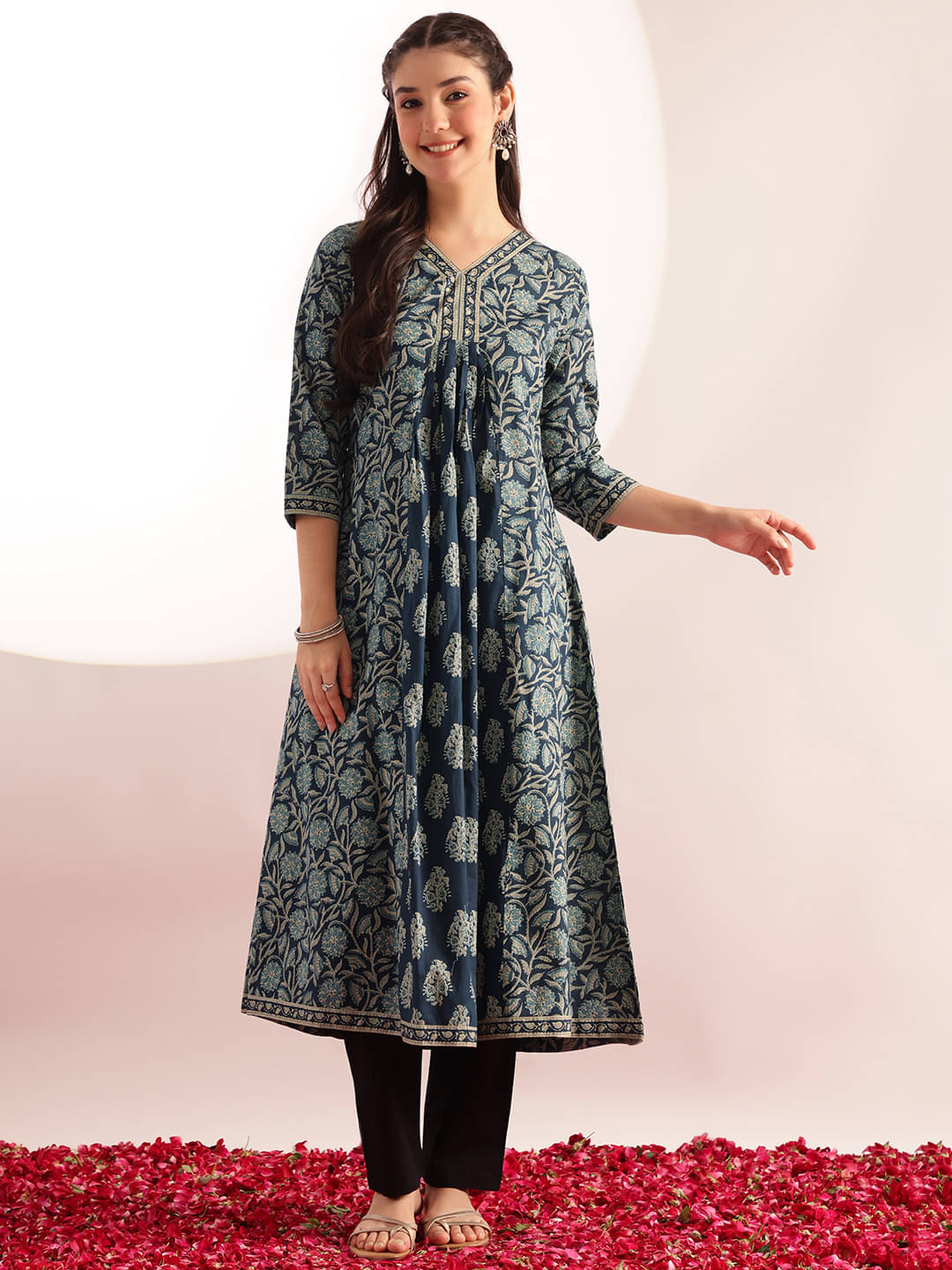 Vbuyz Women Cotton Embellished A-line Kurti ( Light Blue ) Vbuyz Women Cotton Embellished A-line Kurti ( Light Blue )