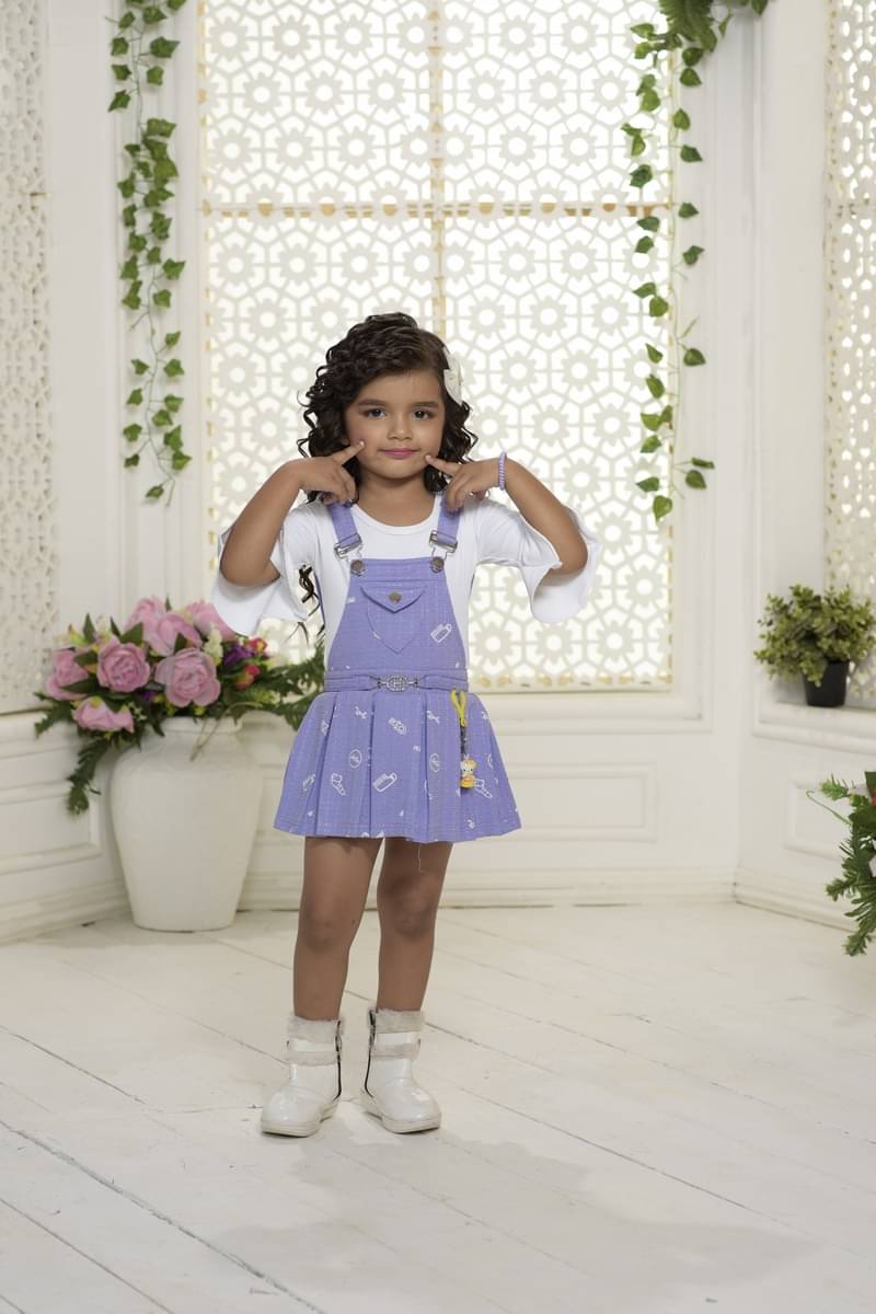     			BE KIDS. Girls Cotton Blend Dungarees ( Pack of 1 , Purple )