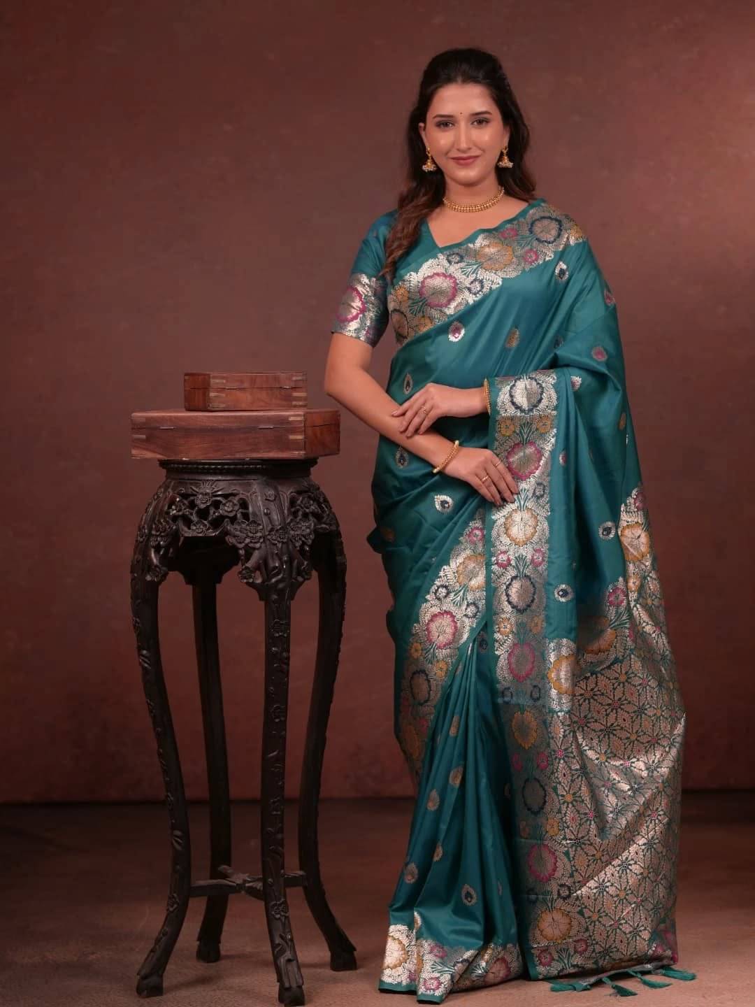 Indesa Art Silk Solid Banarasi saree With Unstitched Blouse Piece ( Sky Blue ) Indesa Art Silk Solid Banarasi saree With Unstitched Blouse Piece ( Sky Blue )