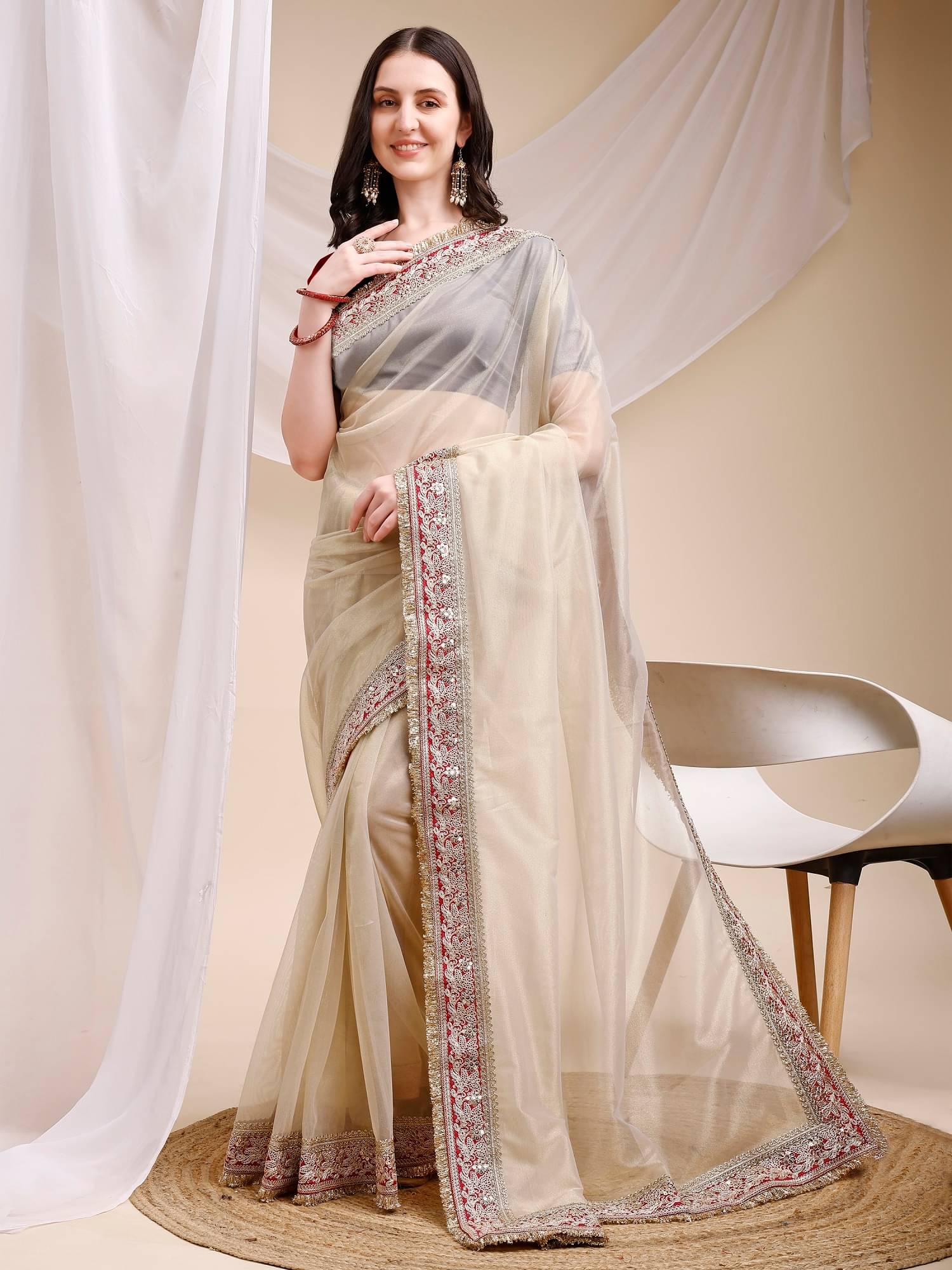     			KV Fashion Net Embroidered Regular Saree With Unstitched Blouse Piece ( Cream )