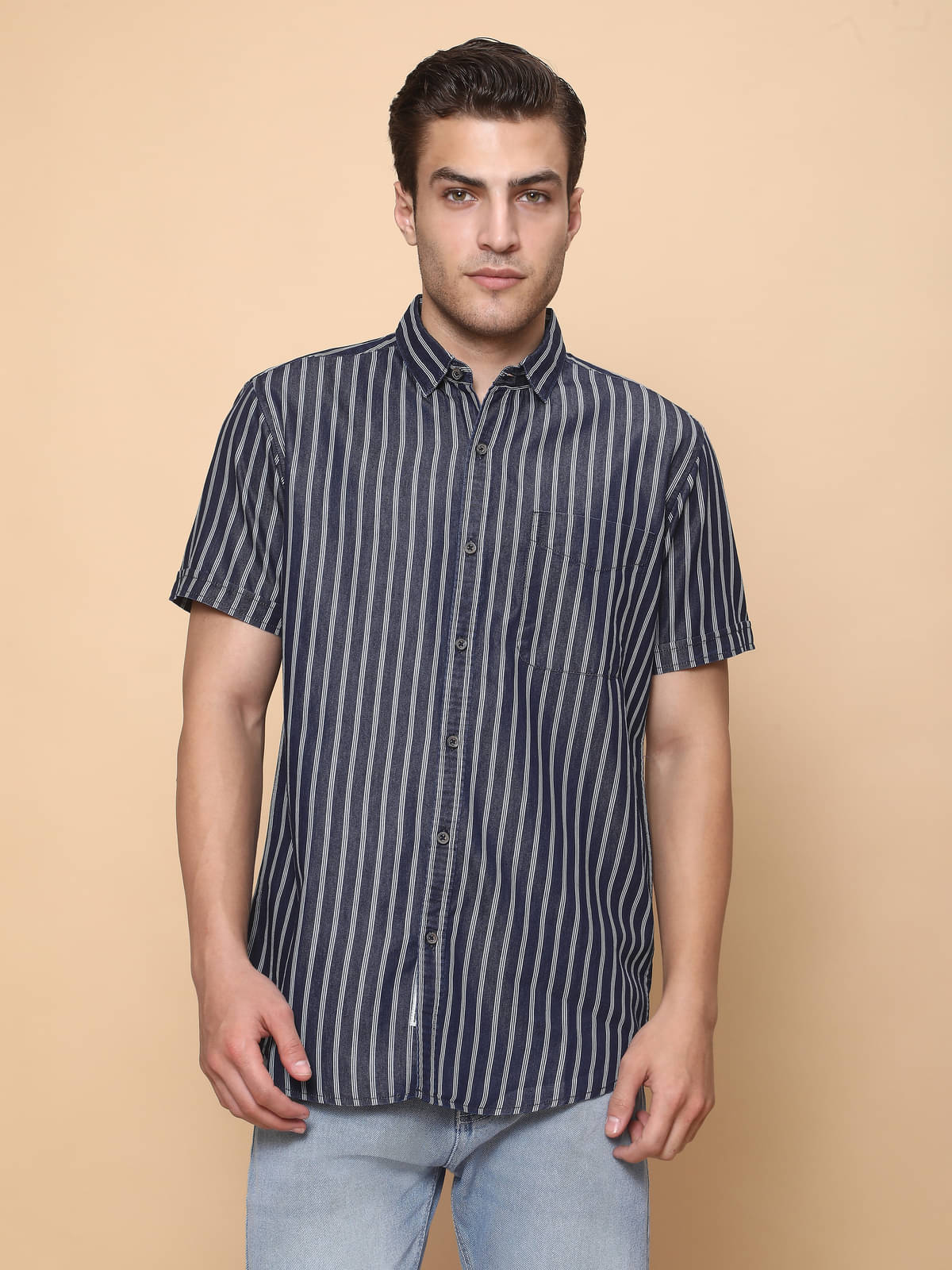 Kuons Avenue Denim Regular Fit Striped Half Sleeves Men's Casual Shirt - Blue ( Pack of 1 ) Kuons Avenue Denim Regular Fit Striped Half Sleeves Men's Casual Shirt - Blue ( Pack of 1 )