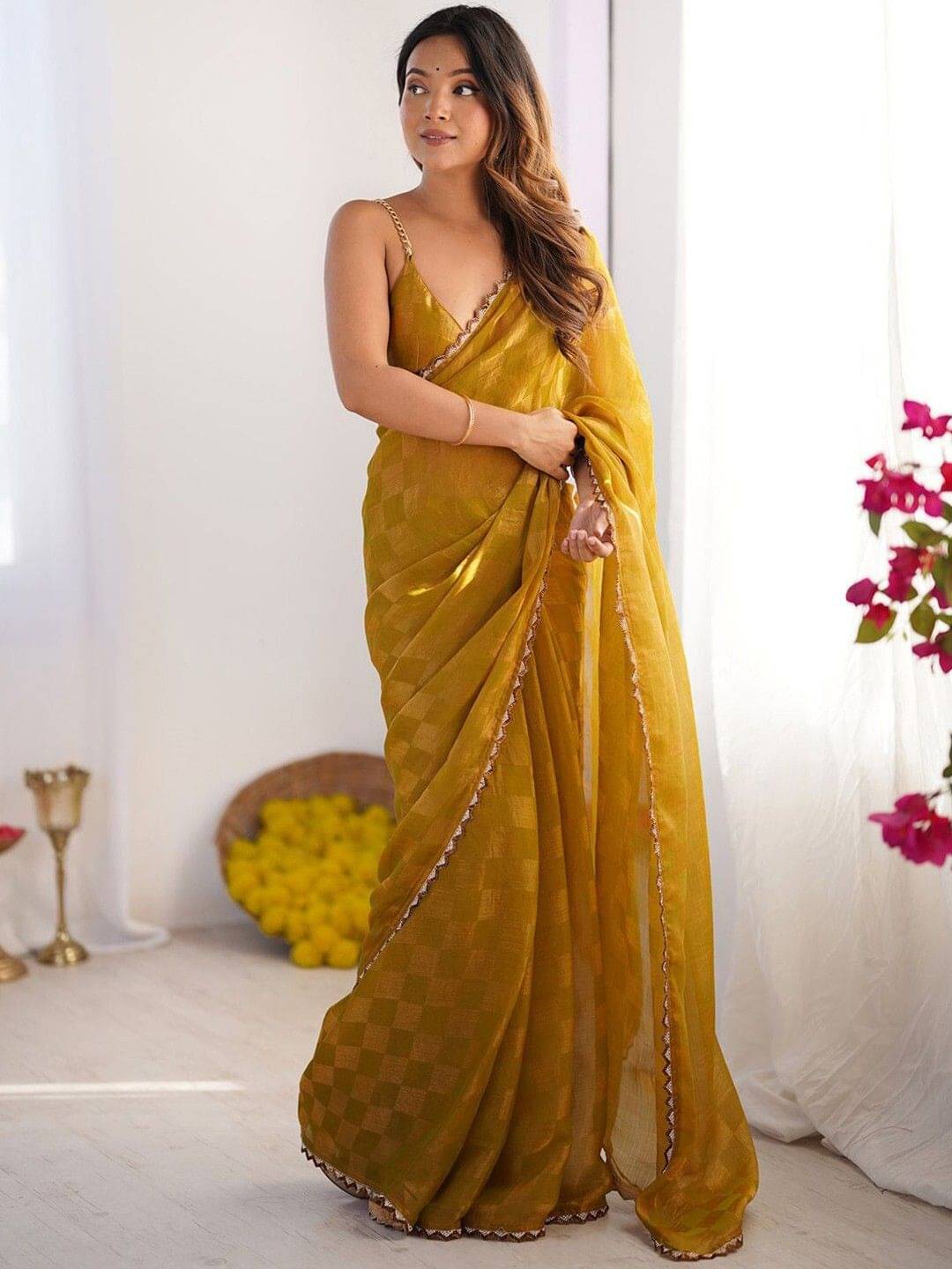 MAHAVIR CREATION Chiffon Checked Regular Saree With Unstitched Blouse Piece ( Yellow ) MAHAVIR CREATION Chiffon Checked Regular Saree With Unstitched Blouse Piece ( Yellow )