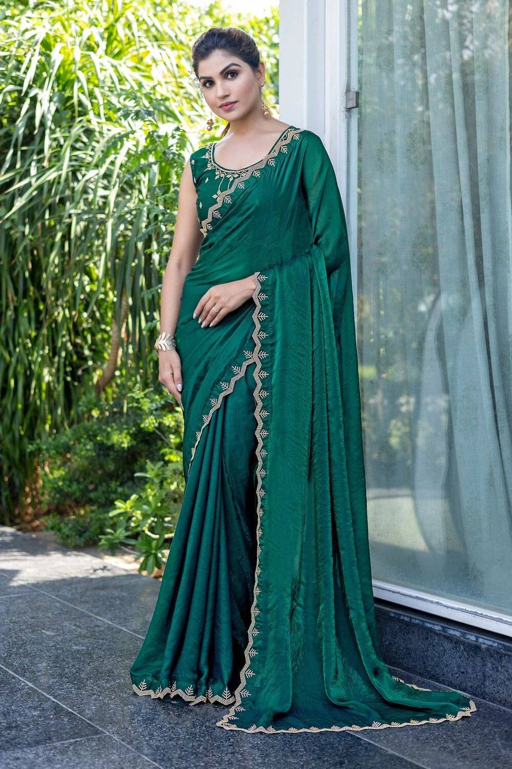 MAHAVIR CREATION Satin Embellished Regular Saree With Unstitched Blouse Piece ( Green ) MAHAVIR CREATION Satin Embellished Regular Saree With Unstitched Blouse Piece ( Green )