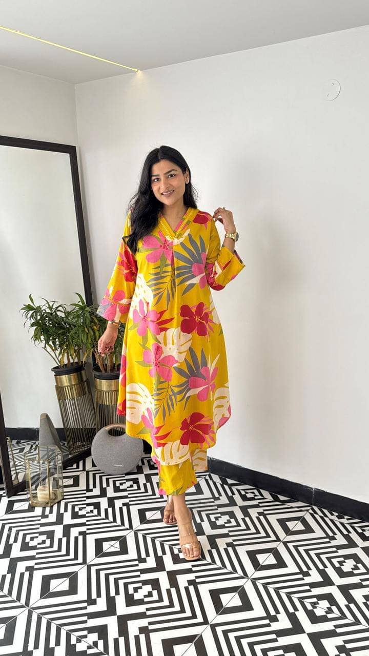 Rahigomar Women Rayon Printed A-line Kurti With Pants ( Yellow ) Rahigomar Women Rayon Printed A-line Kurti With Pants ( Yellow )