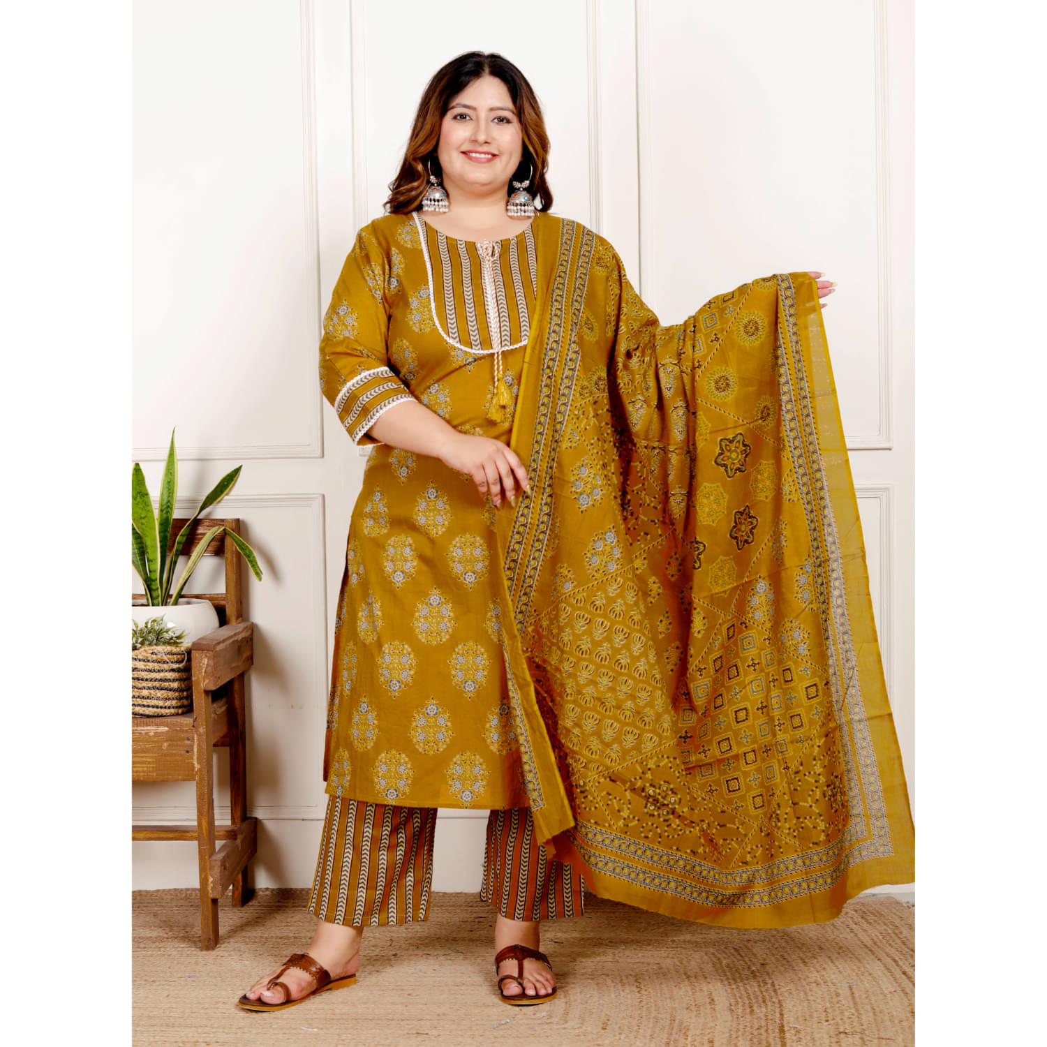 Avnii Women Cotton Printed Straight Kurti With Pants ( Yellow ) Avnii Women Cotton Printed Straight Kurti With Pants ( Yellow )