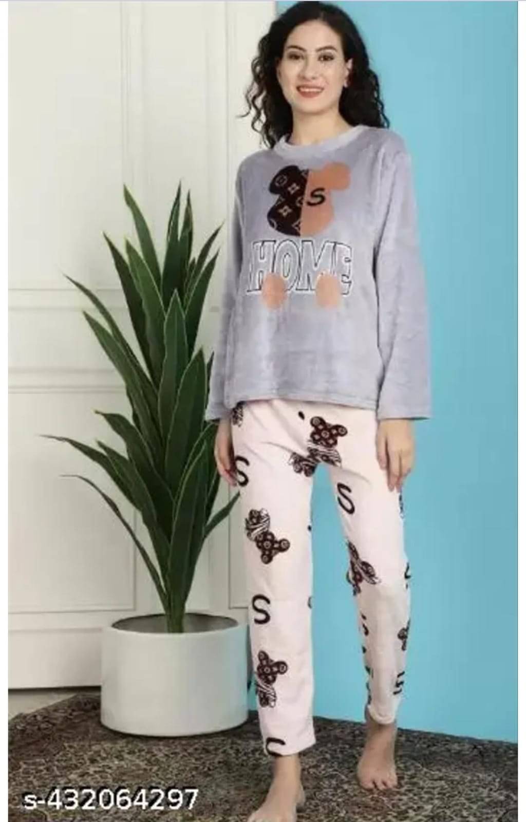     			Generic Shivaaya Woollen Printed Women T-shirt with Pyjama ( Grey )