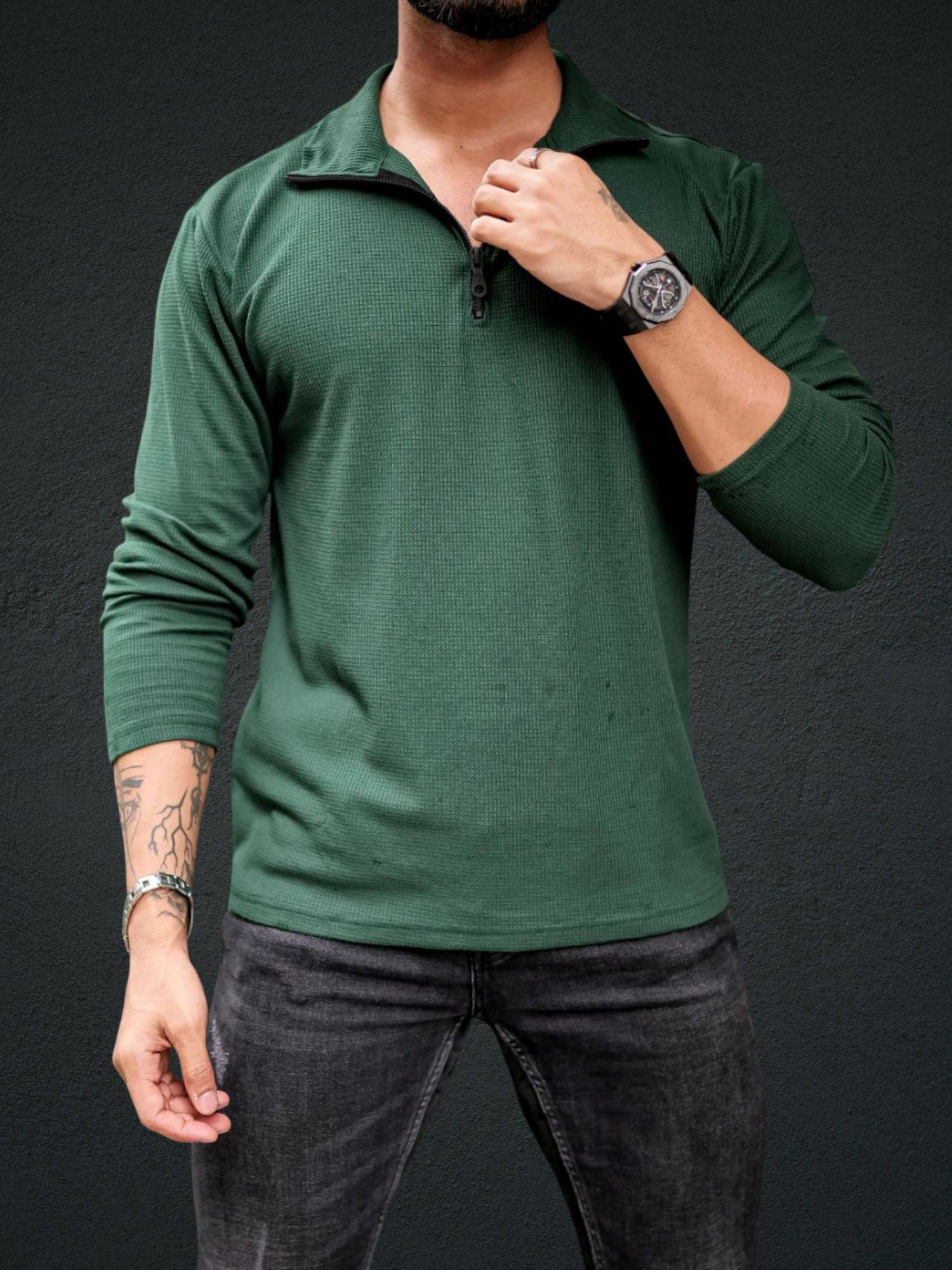    			Rino Men Cotton Blend Regular Fit Solid T-Shirt ( Green )