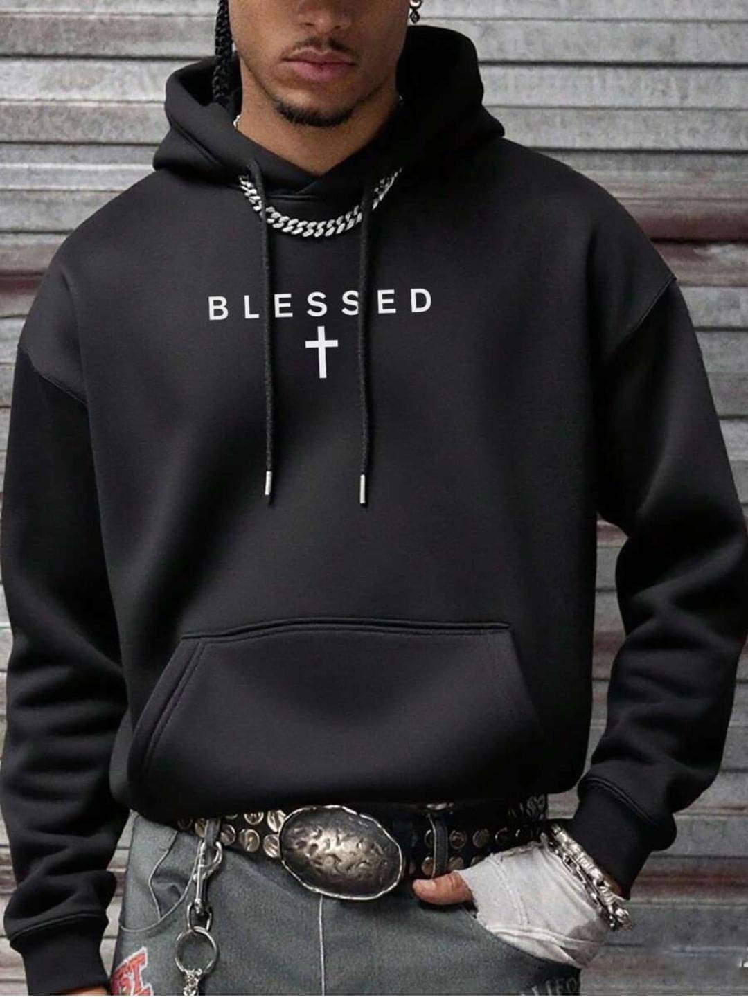 TrendsTalk Fleece Hooded Men's Sweatshirt - Black ( Pack of 1 )     			TrendsTalk Fleece Hooded Men's Sweatshirt - Black ( Pack of 1 )