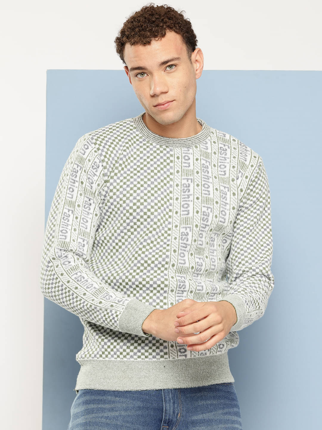 Aarika Woollen Round Neck Men's Full Sleeves Pullover Sweater - Green ( Pack of 1 )     			Aarika Woollen Round Neck Men's Full Sleeves Pullover Sweater - Green ( Pack of 1 )
