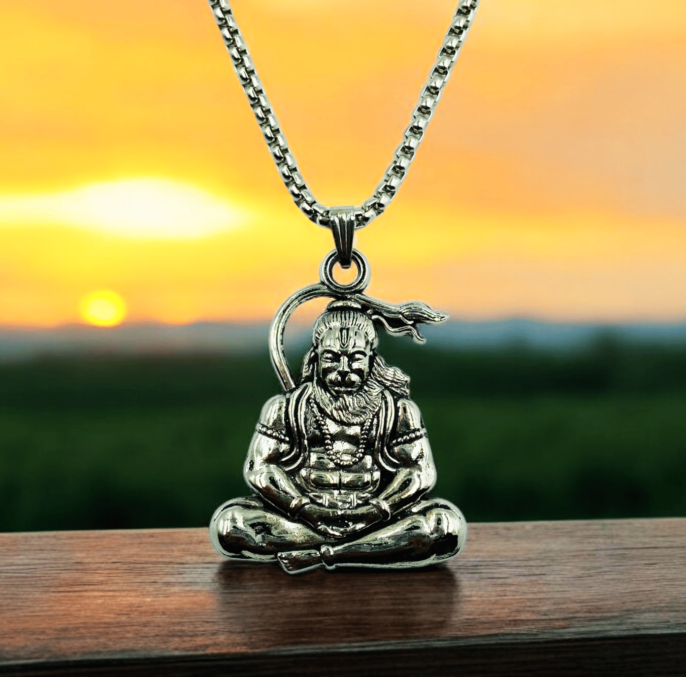     			Adornity Silver Plated Alloy Chain with Pendant ( Pack of 1 )