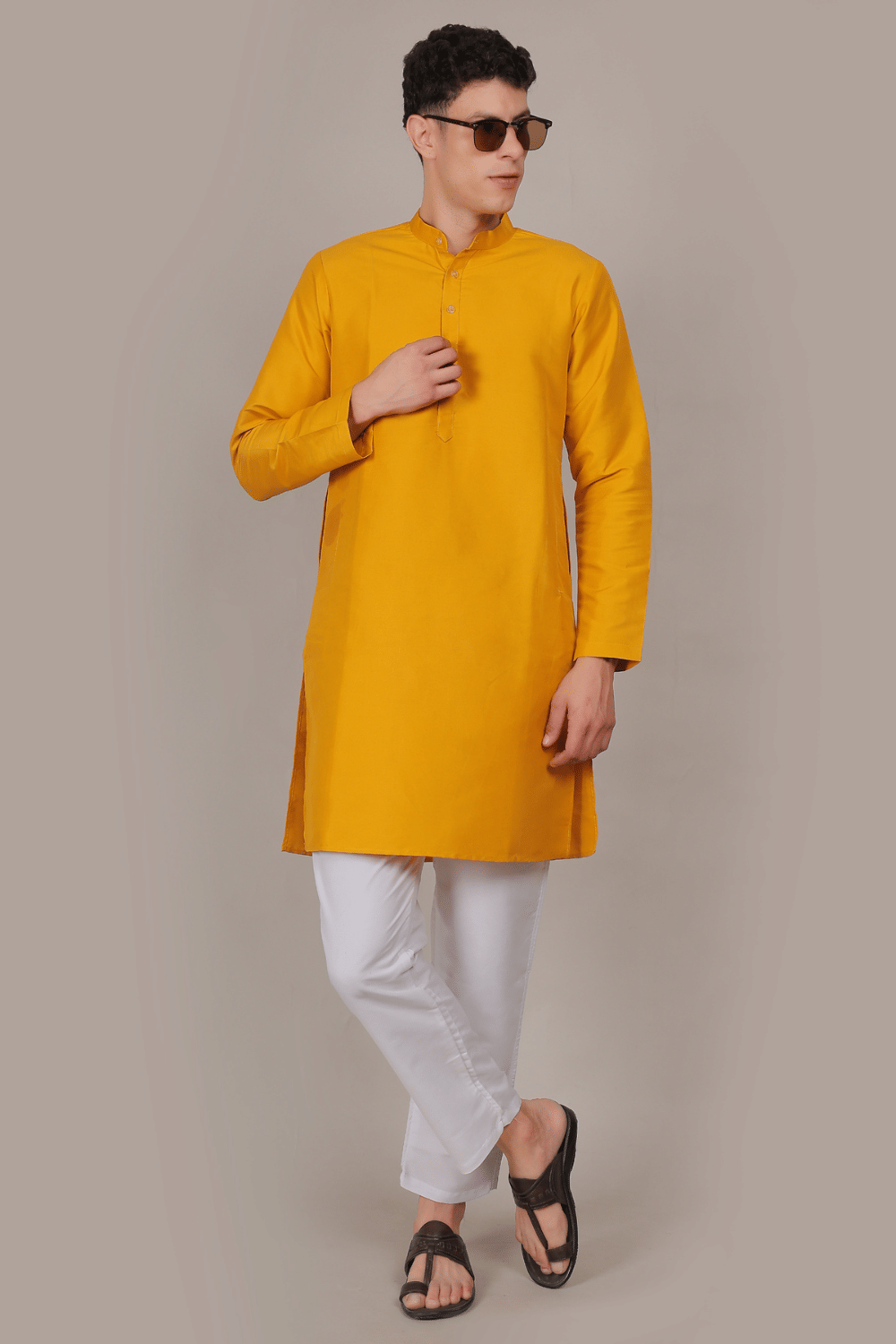 CONCH FASHION Yellow Cotton Blend Regular Fit Men's Kurta Pyjama Set ( Pack of 1 ) CONCH FASHION Yellow Cotton Blend Regular Fit Men's Kurta Pyjama Set ( Pack of 1 )