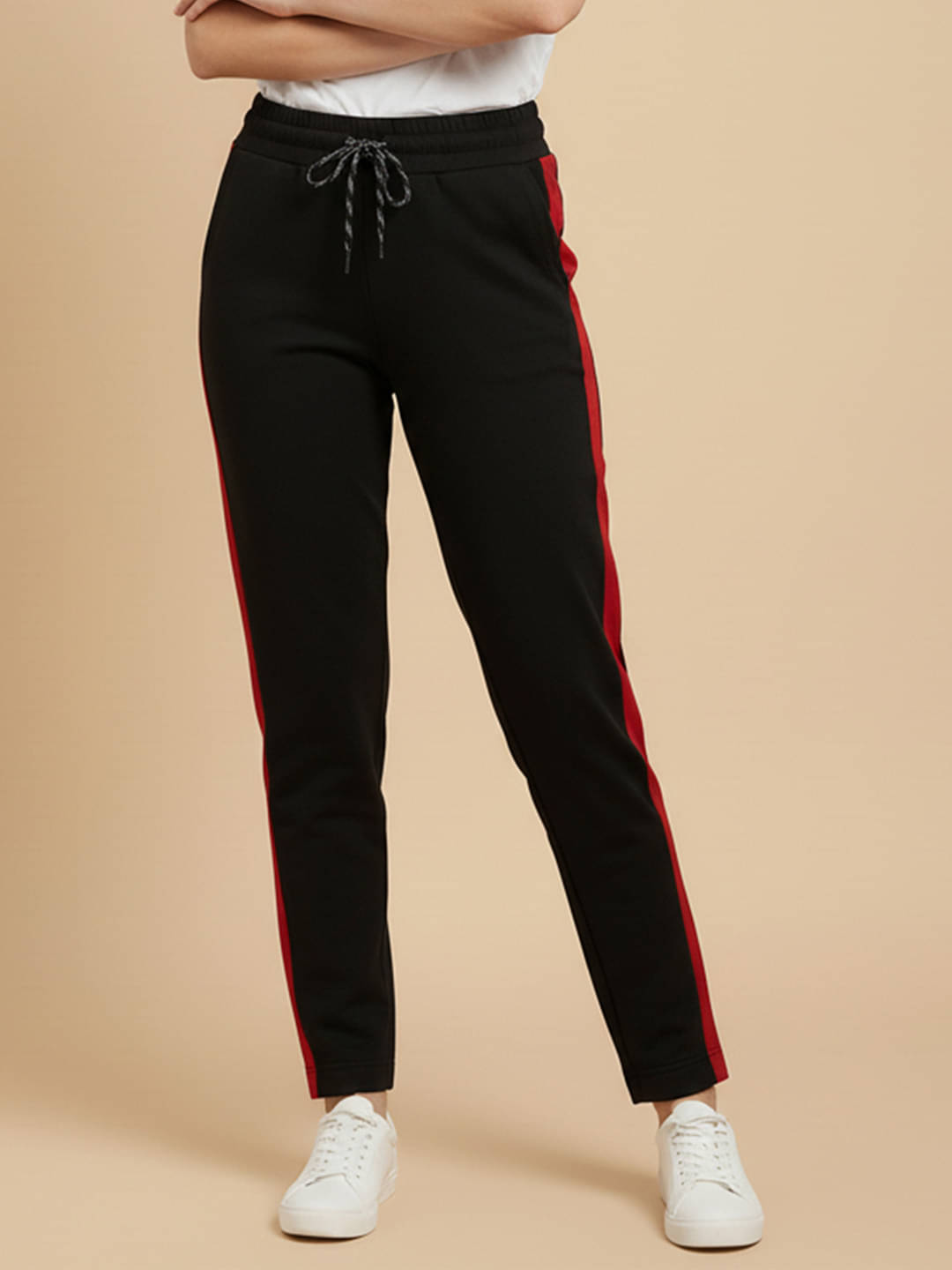     			DE TRENDZ Women Lycra Slim Fit Jegging ( Maroon )