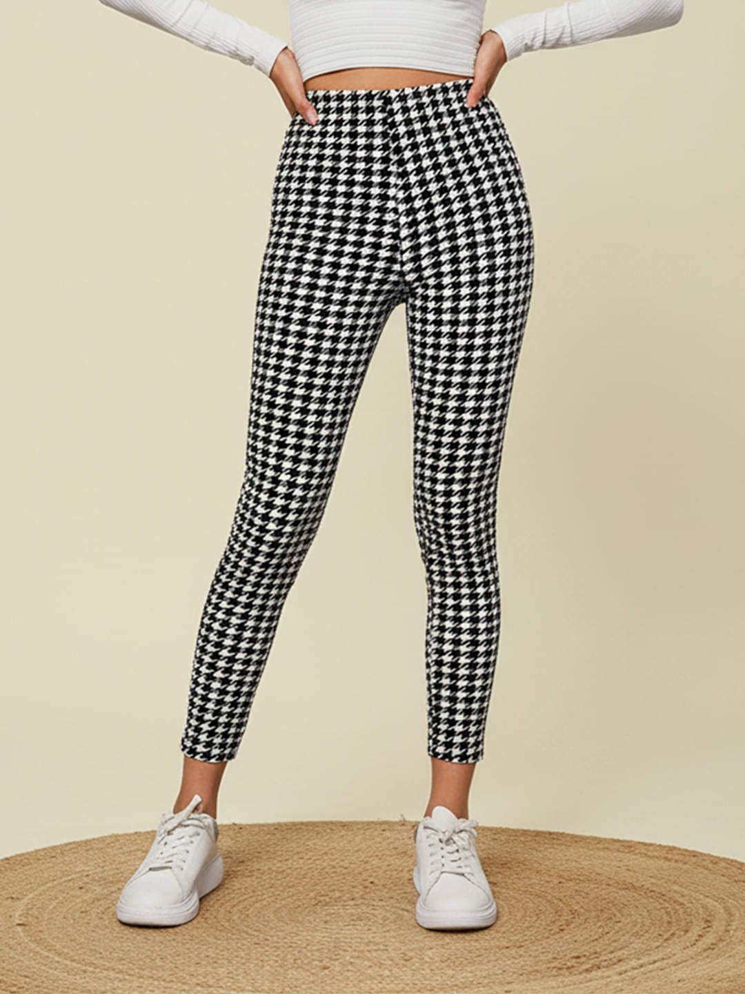     			DE TRENDZ Women Lycra Slim Fit Jegging ( Black )