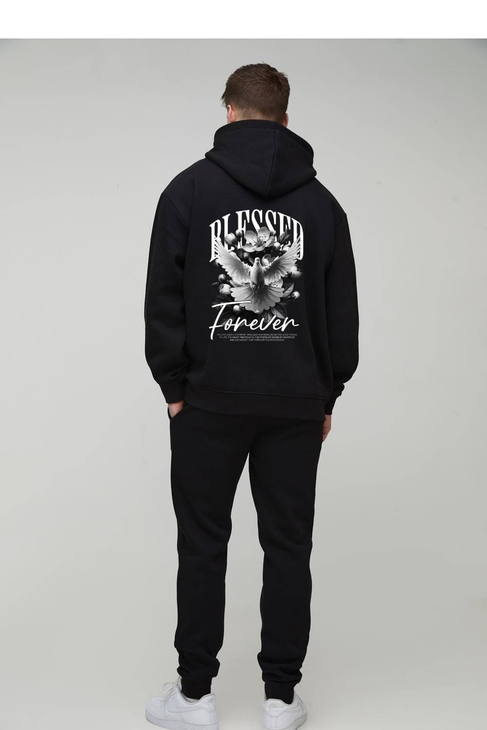 Hype Thread Cotton Blend Hooded Men's Sweatshirt - Black ( Pack of 1 )     			Hype Thread Cotton Blend Hooded Men's Sweatshirt - Black ( Pack of 1 )