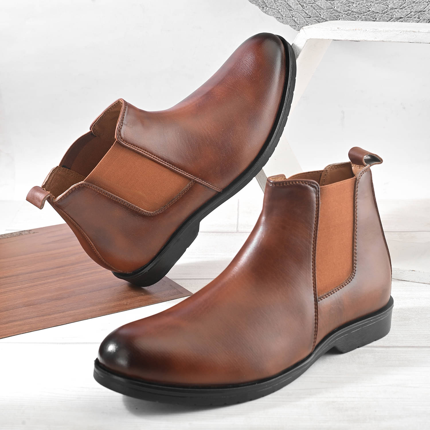     			John Karsun Tan Men's Chelsea Boots