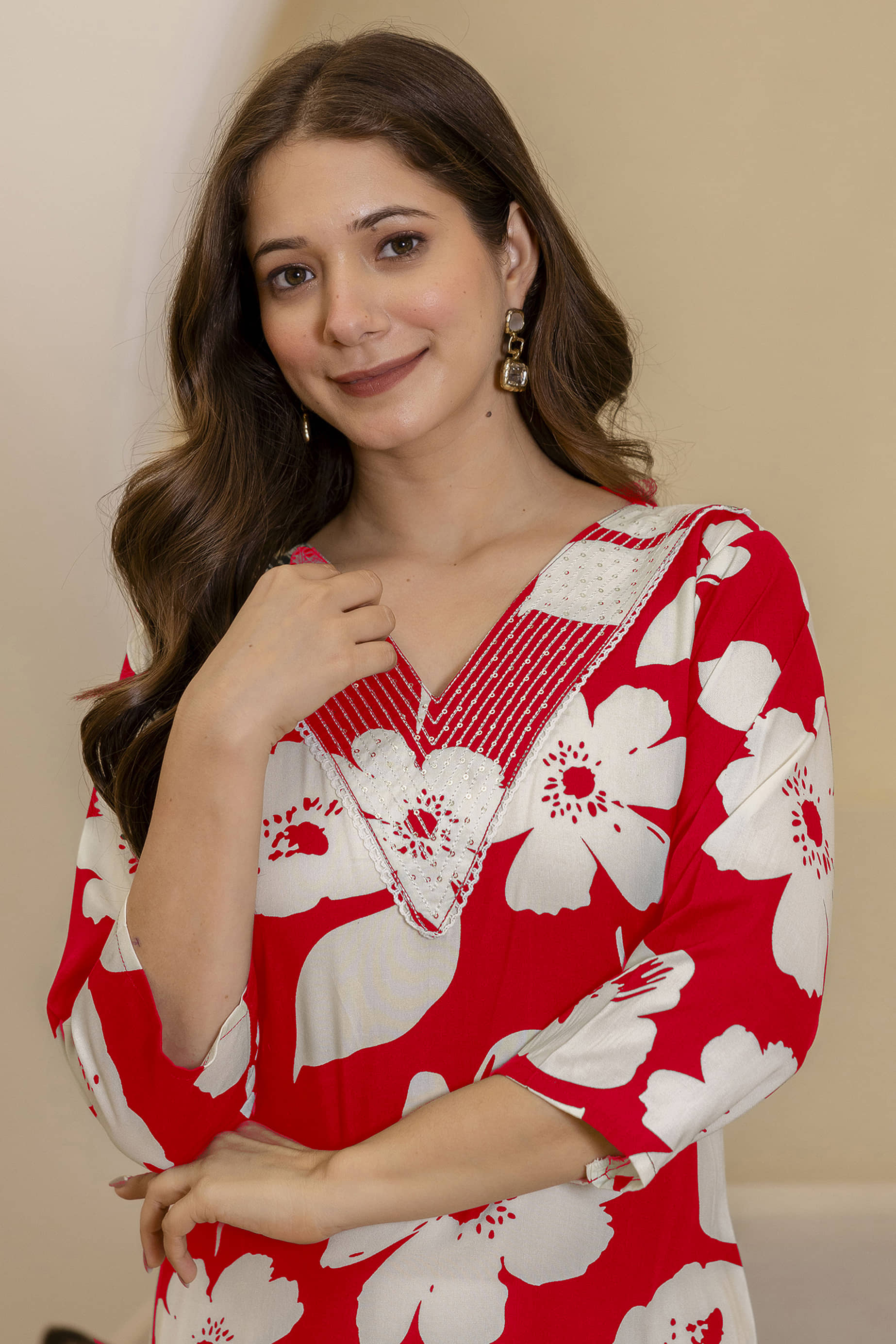 Kapadia Women Rayon Embroidered Straight Kurti ( Red ) - Kurtis, Tunics | Buy online on ZillyBuy