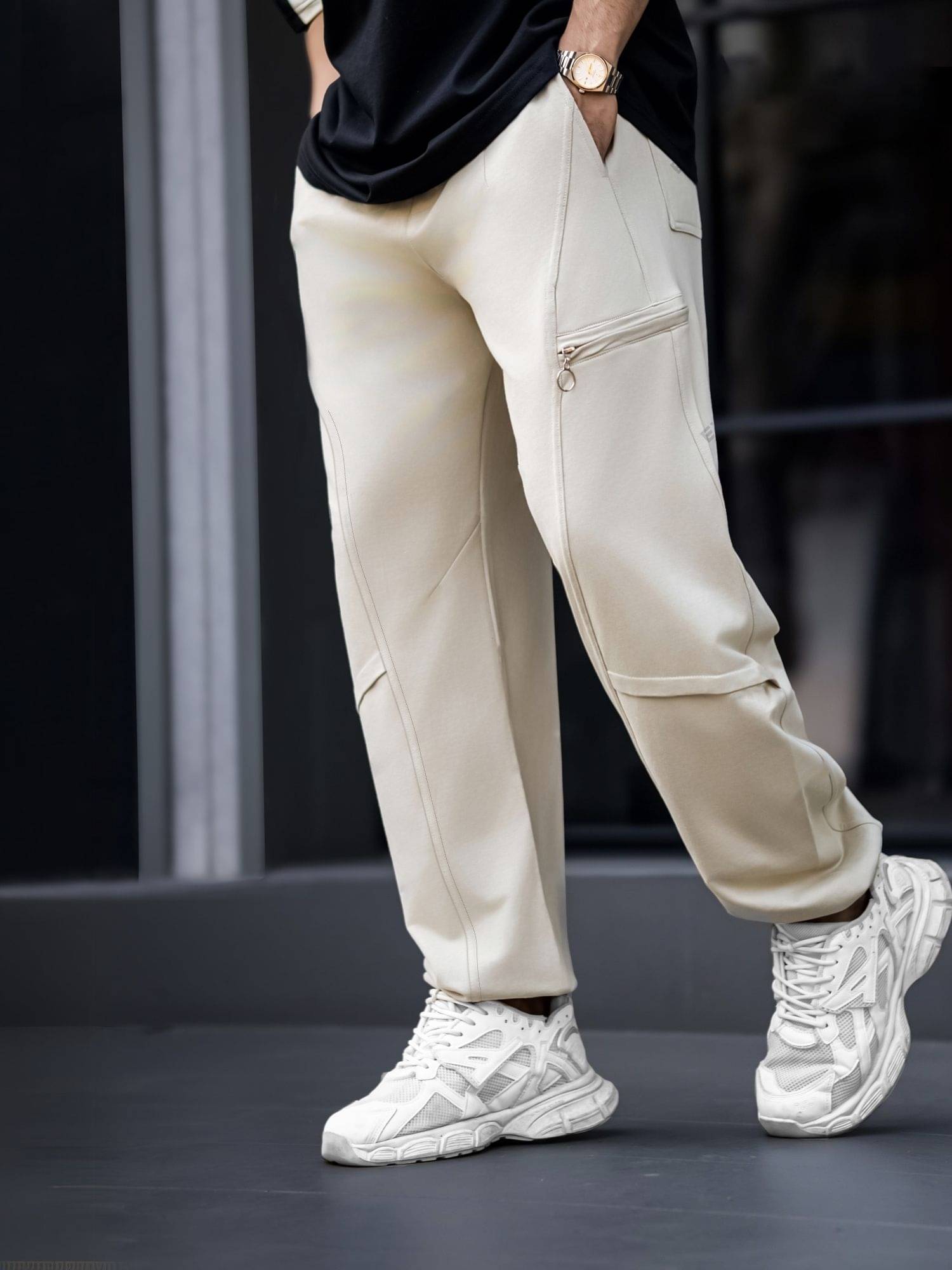     			Maniac Beige Cotton Men's Joggers ( Pack of 1 )