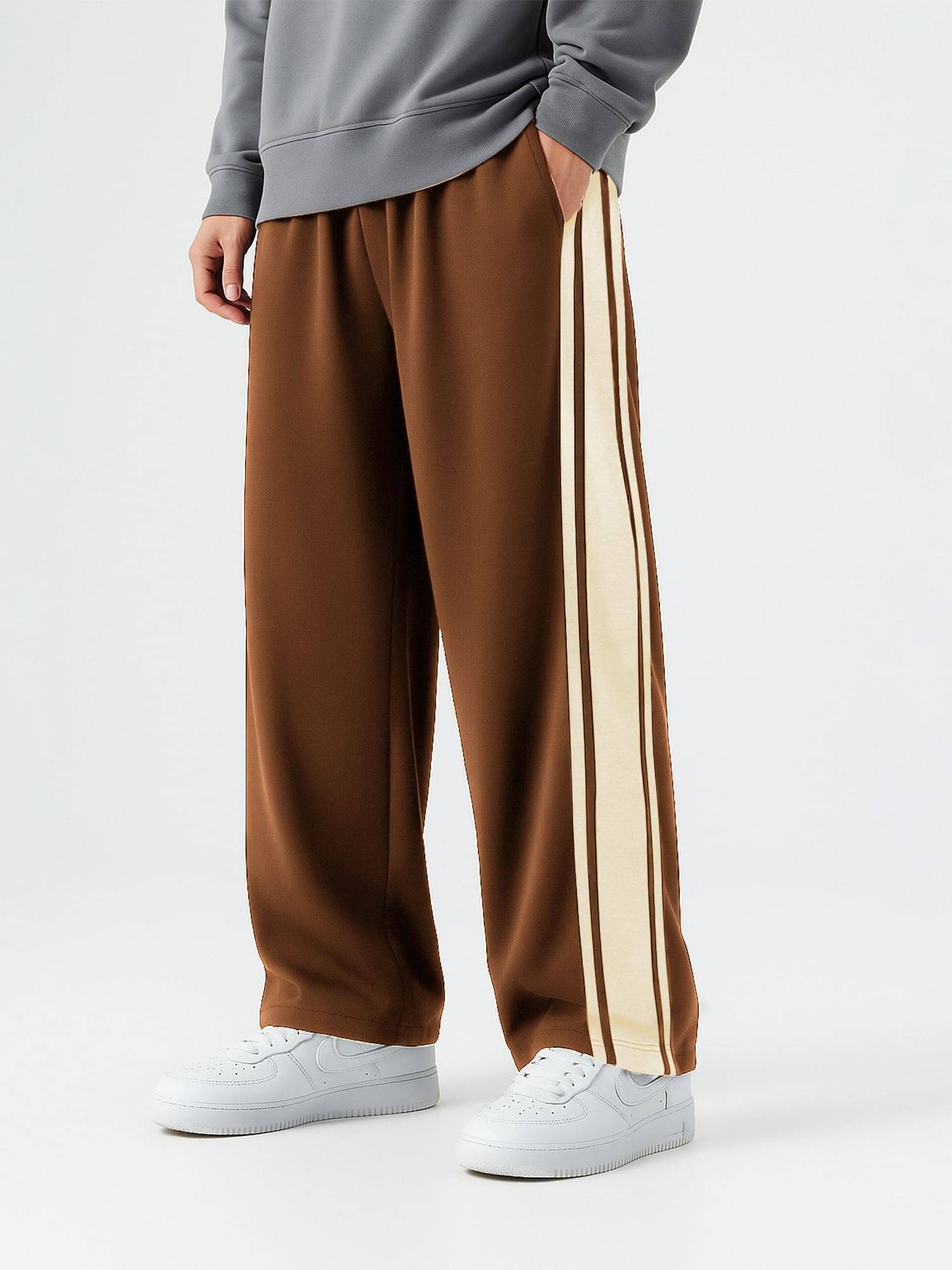     			Maniac Brown Cotton Men's Joggers ( Pack of 1 )