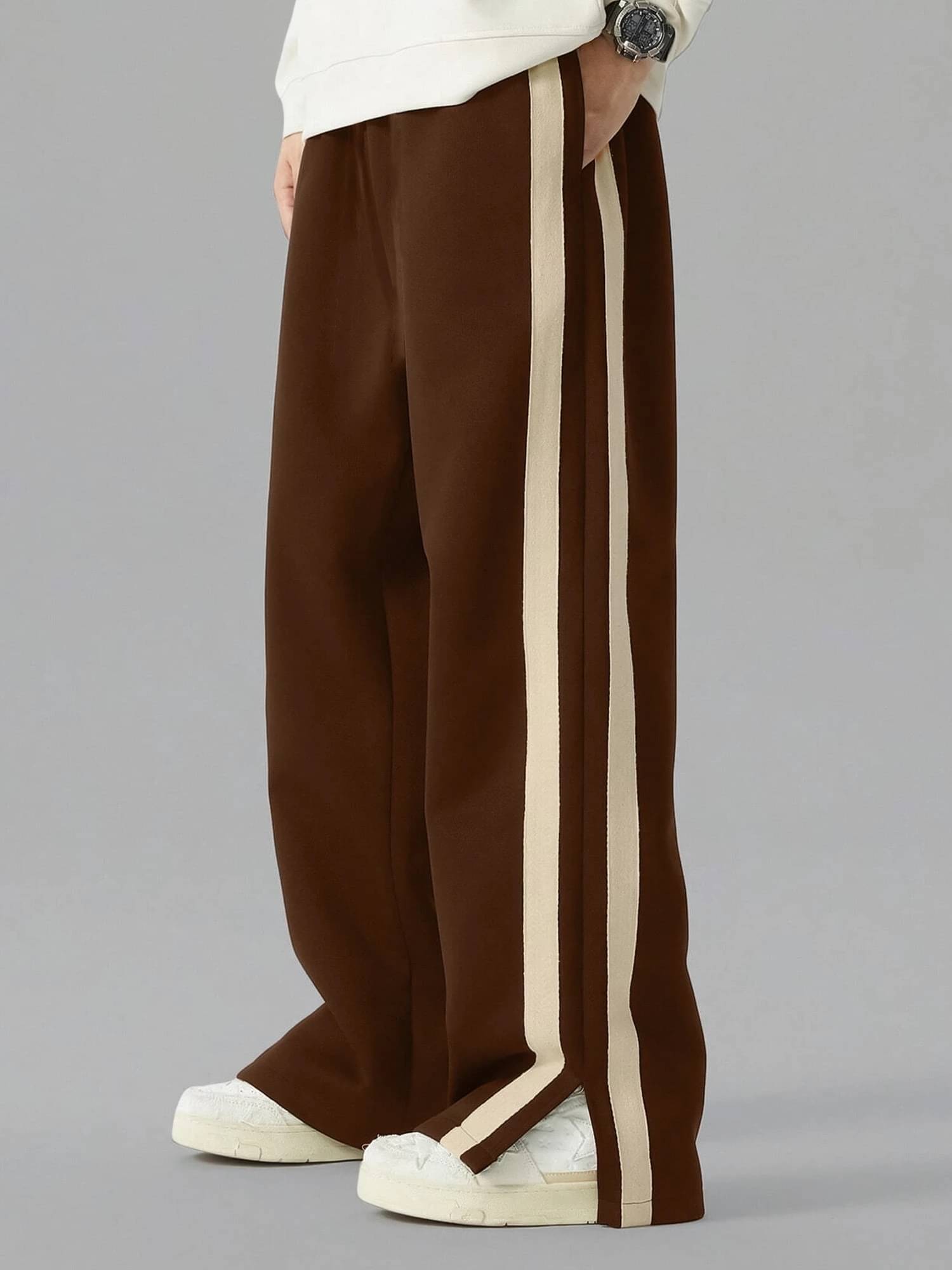 Maniac Brown Cotton Men's Joggers ( Pack of 1 )     			Maniac Brown Cotton Men's Joggers ( Pack of 1 )