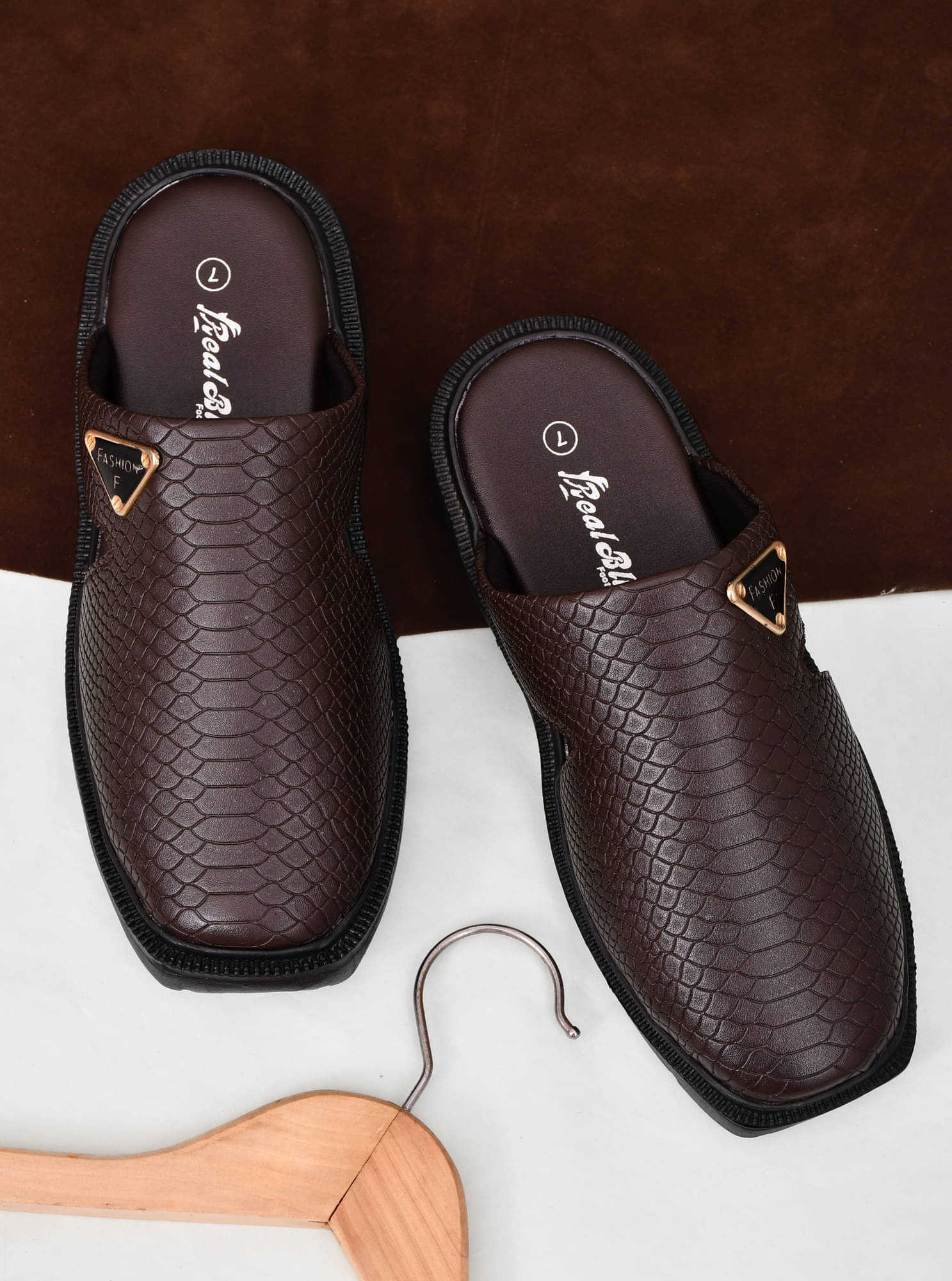     			Real Bliss - Brown Men's Sandals