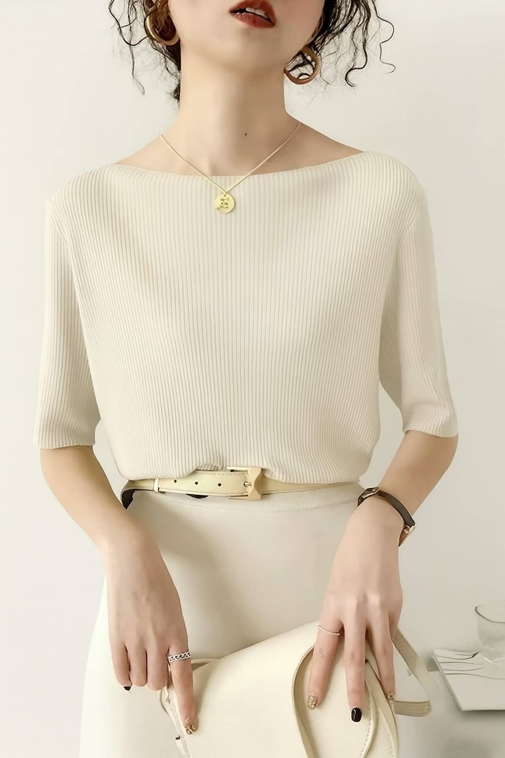 Traquila Women Lycra Solid Regular Fit Boat Neck T-Shirt ( Beige )     			Traquila Women Lycra Solid Regular Fit Boat Neck T-Shirt ( Beige )
