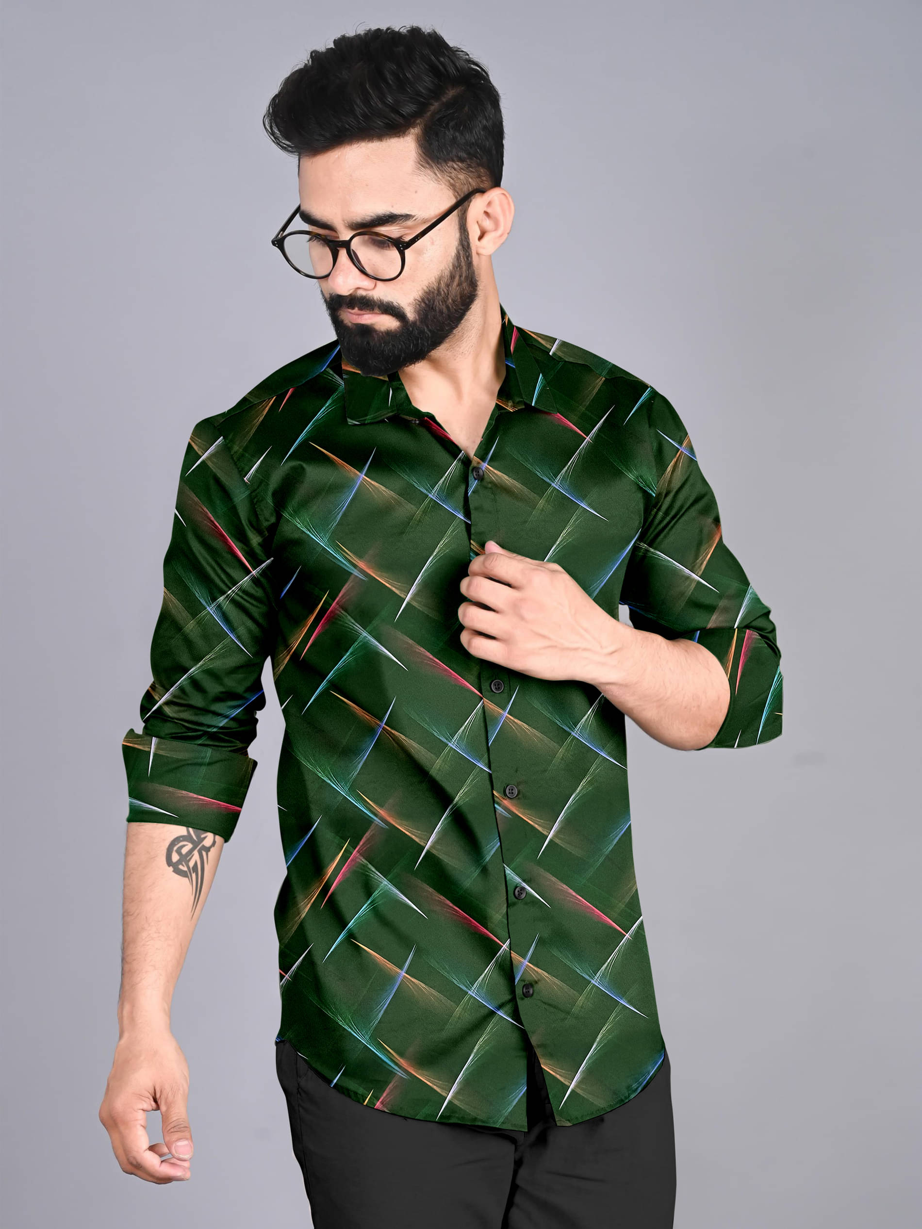     			AITAVIKOVERSEAS Cotton Blend Regular Fit Solids Full Sleeves Men's Casual Shirt - Green ( Pack of 1 )