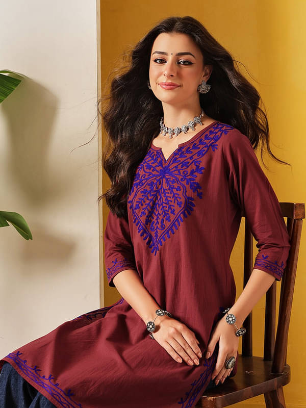 Fembliss Women Cotton Embroidered Straight Kurti ( Maroon )     			Fembliss Women Cotton Embroidered Straight Kurti ( Maroon )