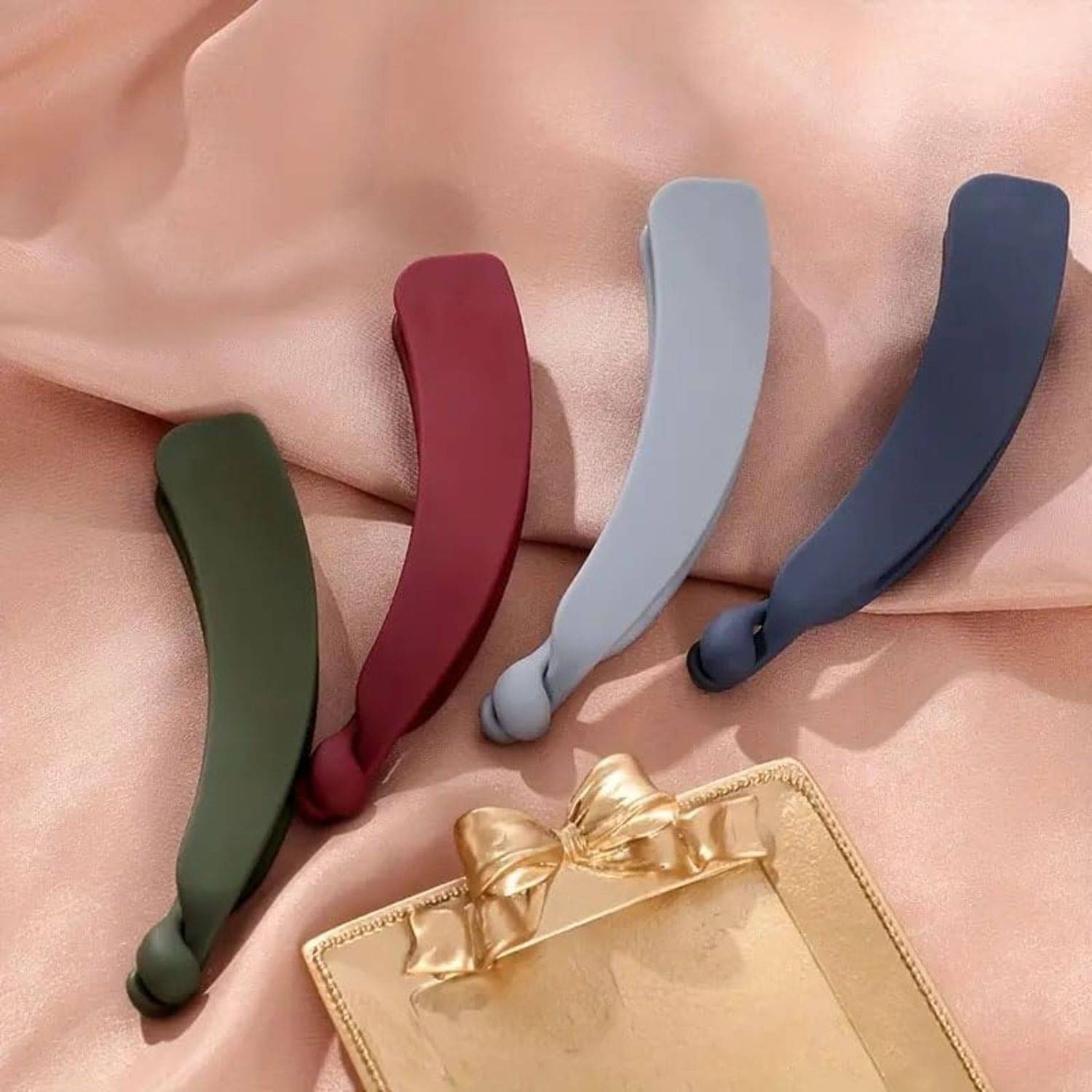     			Freebies Multi Women's Banana Clip ( Pack of 4 )