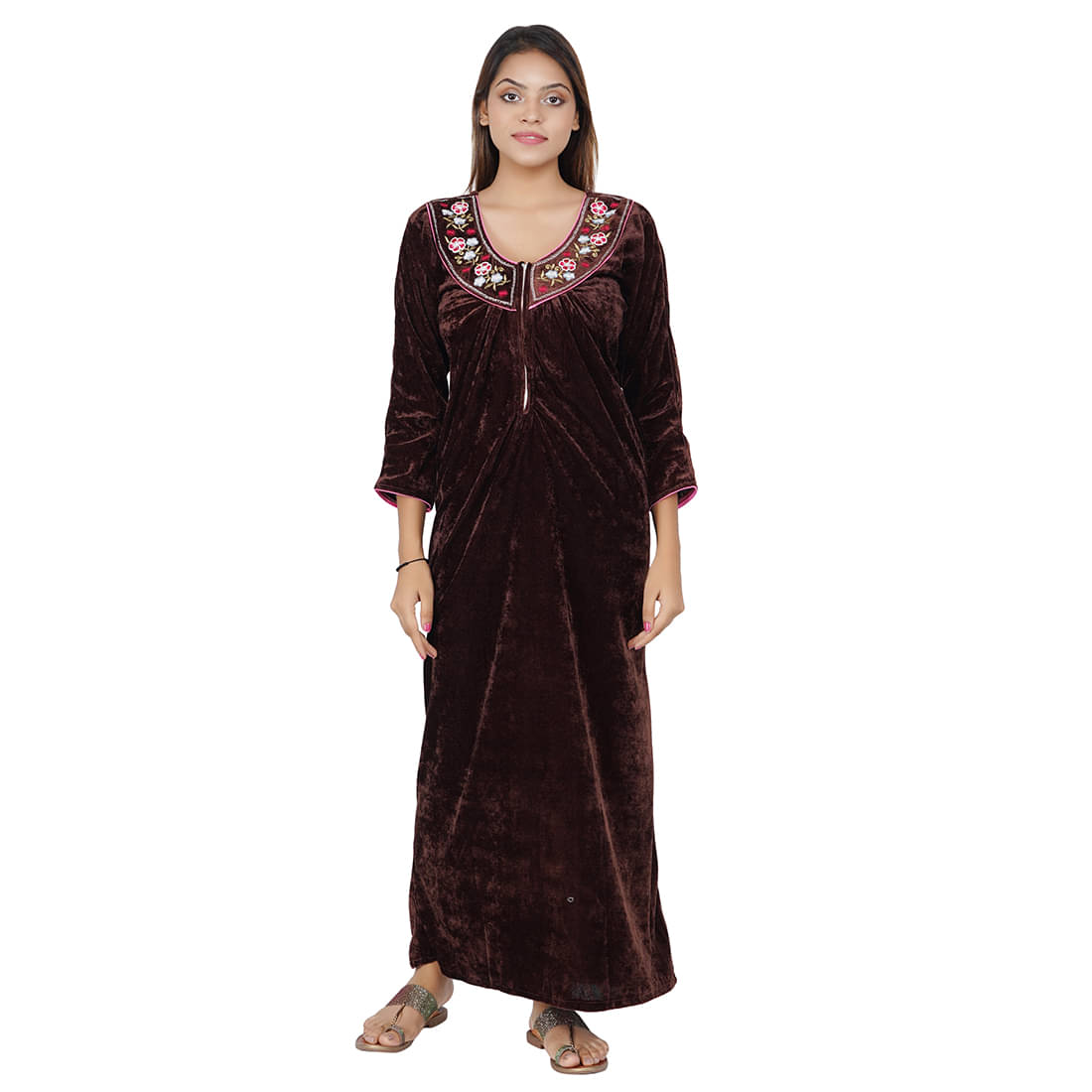     			Gutthi Woollen Solid Women Regular Nighty ( Brown )