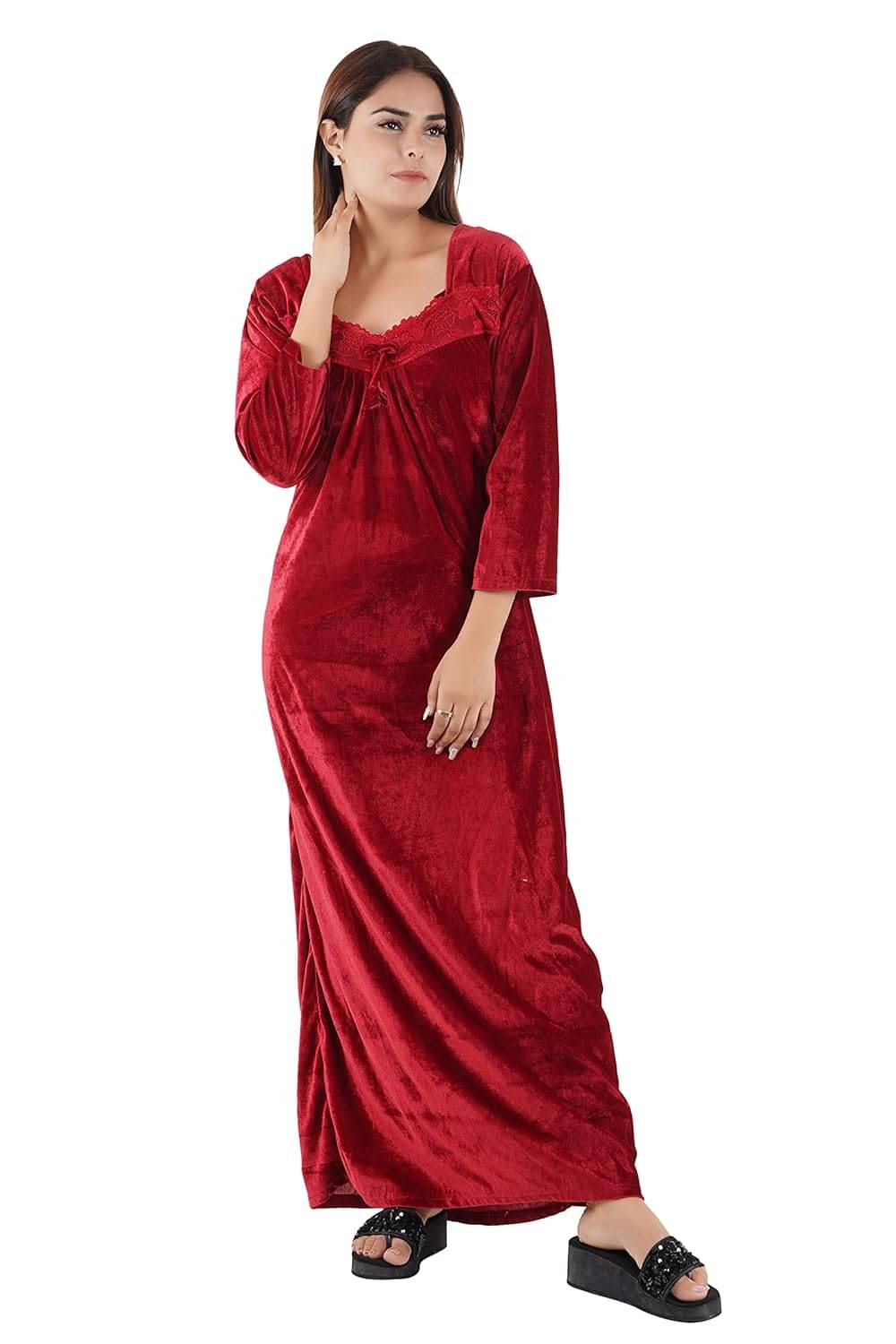     			Gutthi Woollen Solid Women Regular Nighty ( Red )