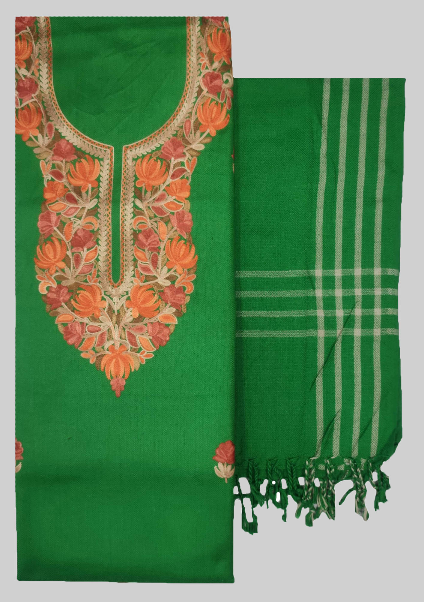 KASHMIRI Women Woollen Unstitched Dress Material ( Green )     			KASHMIRI Women Woollen Unstitched Dress Material ( Green )