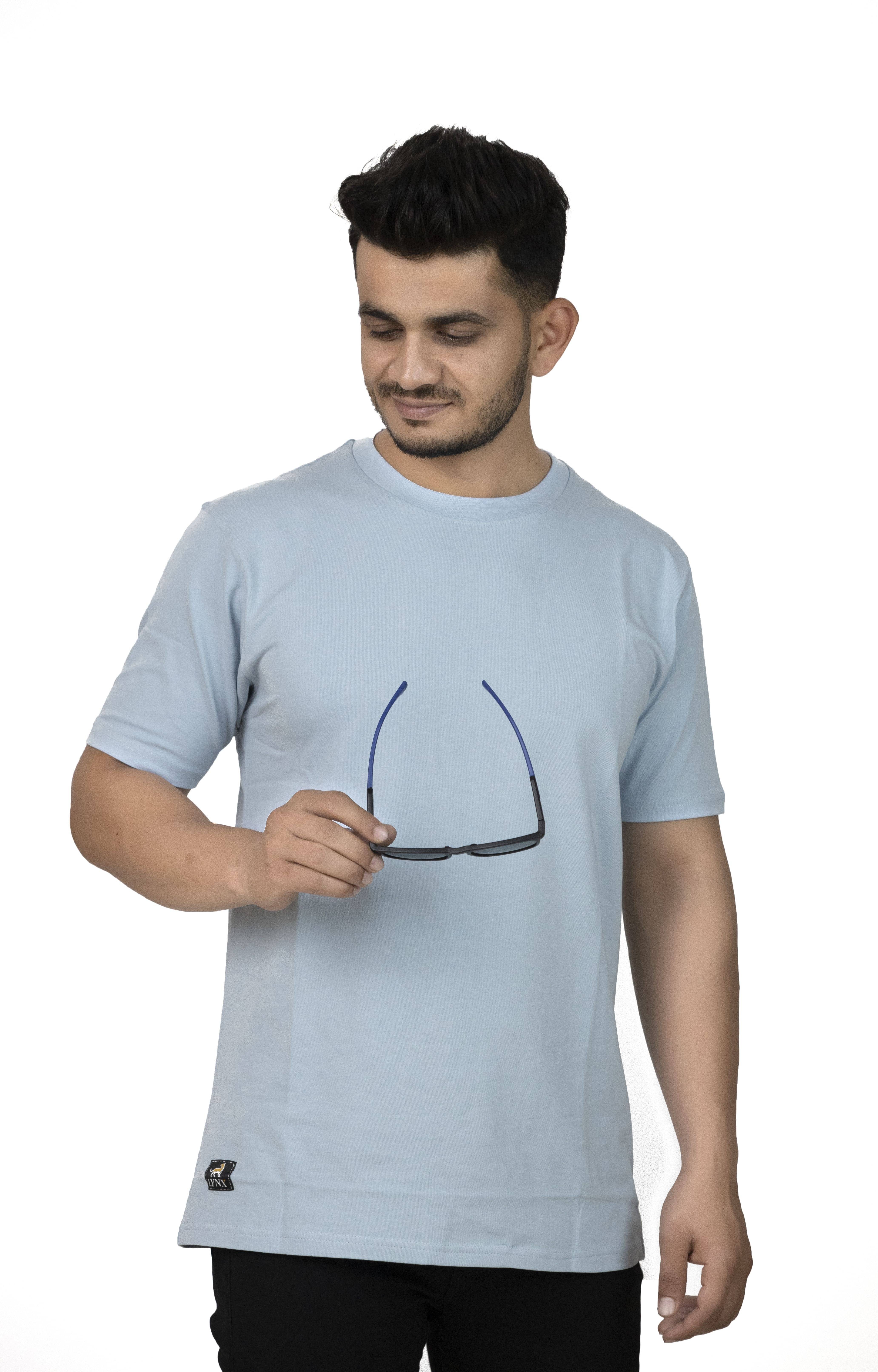 LYNX Men Cotton Relaxed Fit Solid T-Shirt ( Blue )     			LYNX Men Cotton Relaxed Fit Solid T-Shirt ( Blue )