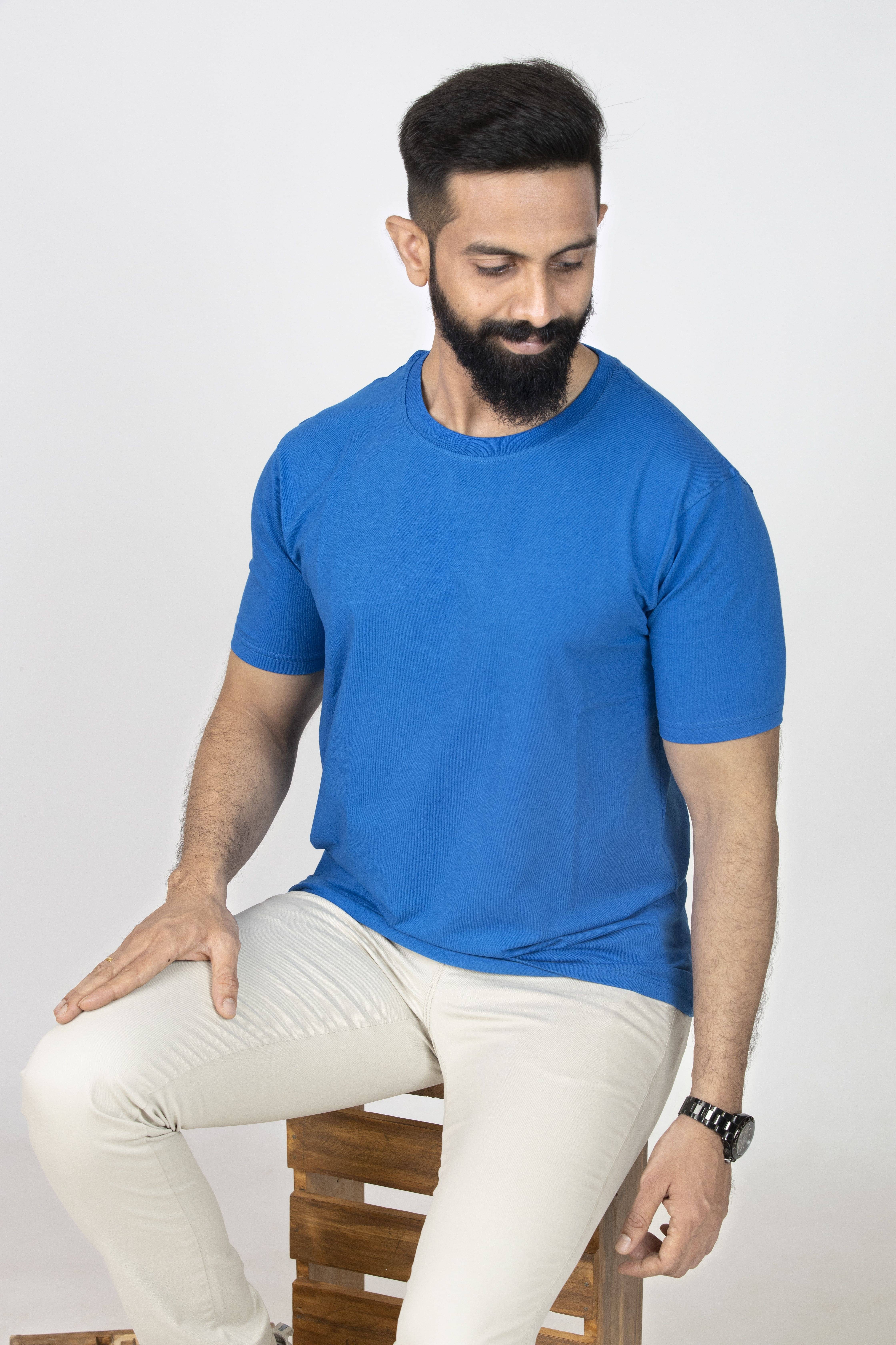 LYNX Men Cotton Relaxed Fit Solid T-Shirt ( Blue )     			LYNX Men Cotton Relaxed Fit Solid T-Shirt ( Blue )