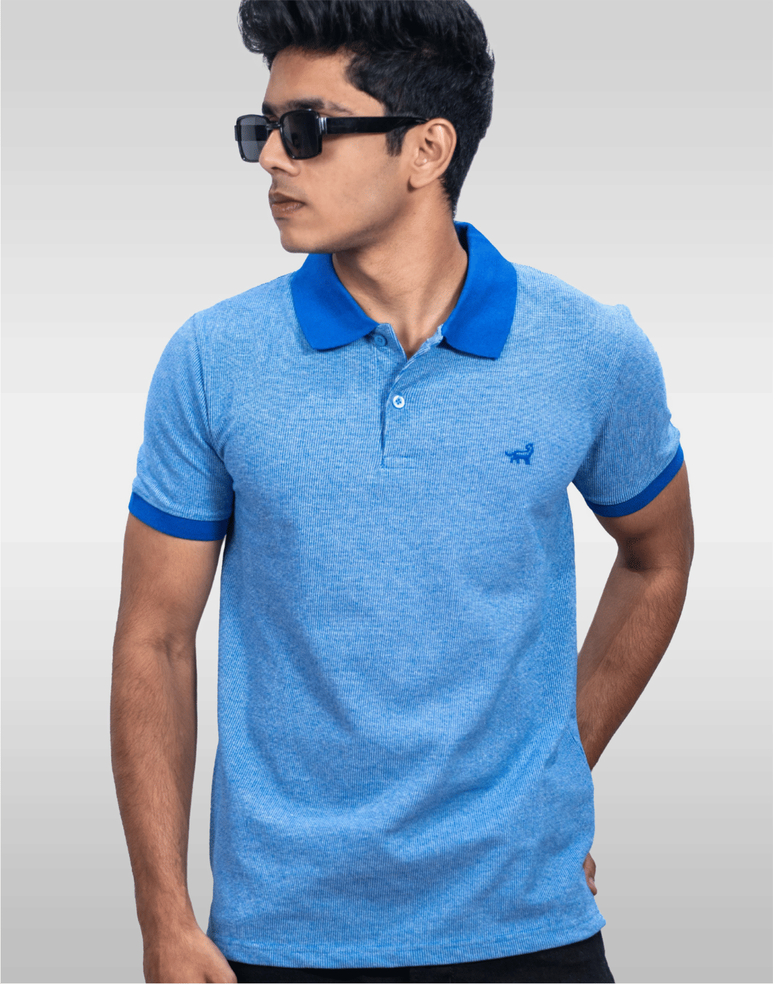     			LYNX Men Cotton Relaxed Fit Striped T-Shirt ( Blue )