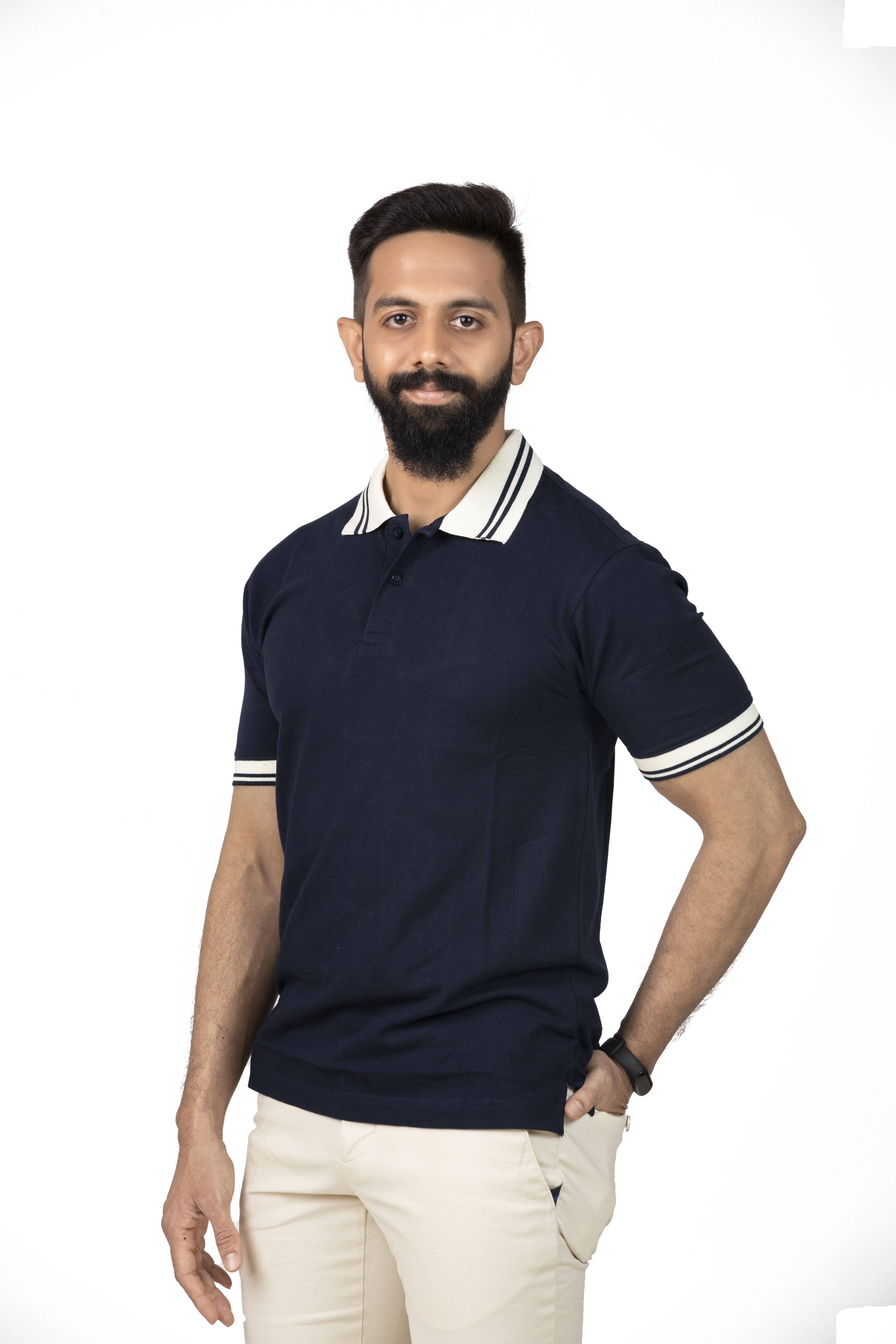 LYNX Men Cotton Relaxed Fit Solid T-Shirt ( Navy Blue )     			LYNX Men Cotton Relaxed Fit Solid T-Shirt ( Navy Blue )