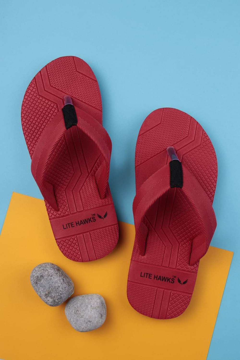     			LiteHawks Red Men's Daily Slipper