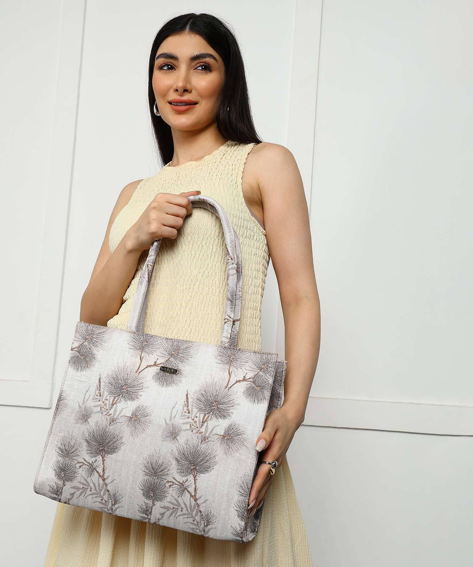     			Lookout Fashion Tote Bag Canvas Set of 1 ( Beige )