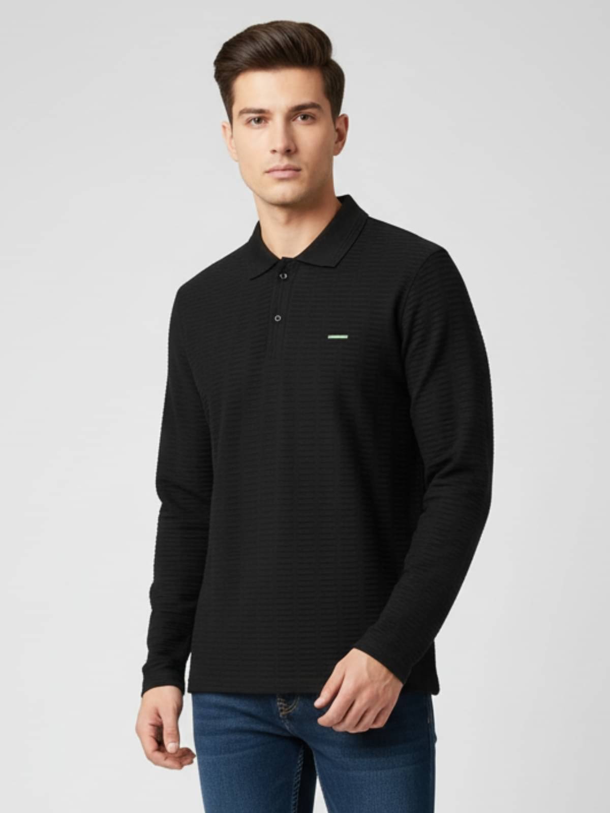 ParcelYard Cotton Blend Polo Collar Men's Sweatshirt - Black ( Pack of 1 )     			ParcelYard Cotton Blend Polo Collar Men's Sweatshirt - Black ( Pack of 1 )