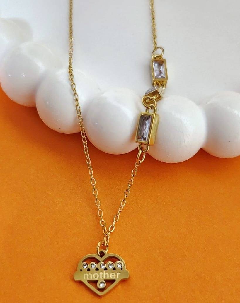 Piu Jewels Gold Plated Chain ( Set of 1 )     			Piu Jewels Gold Plated Chain ( Set of 1 )