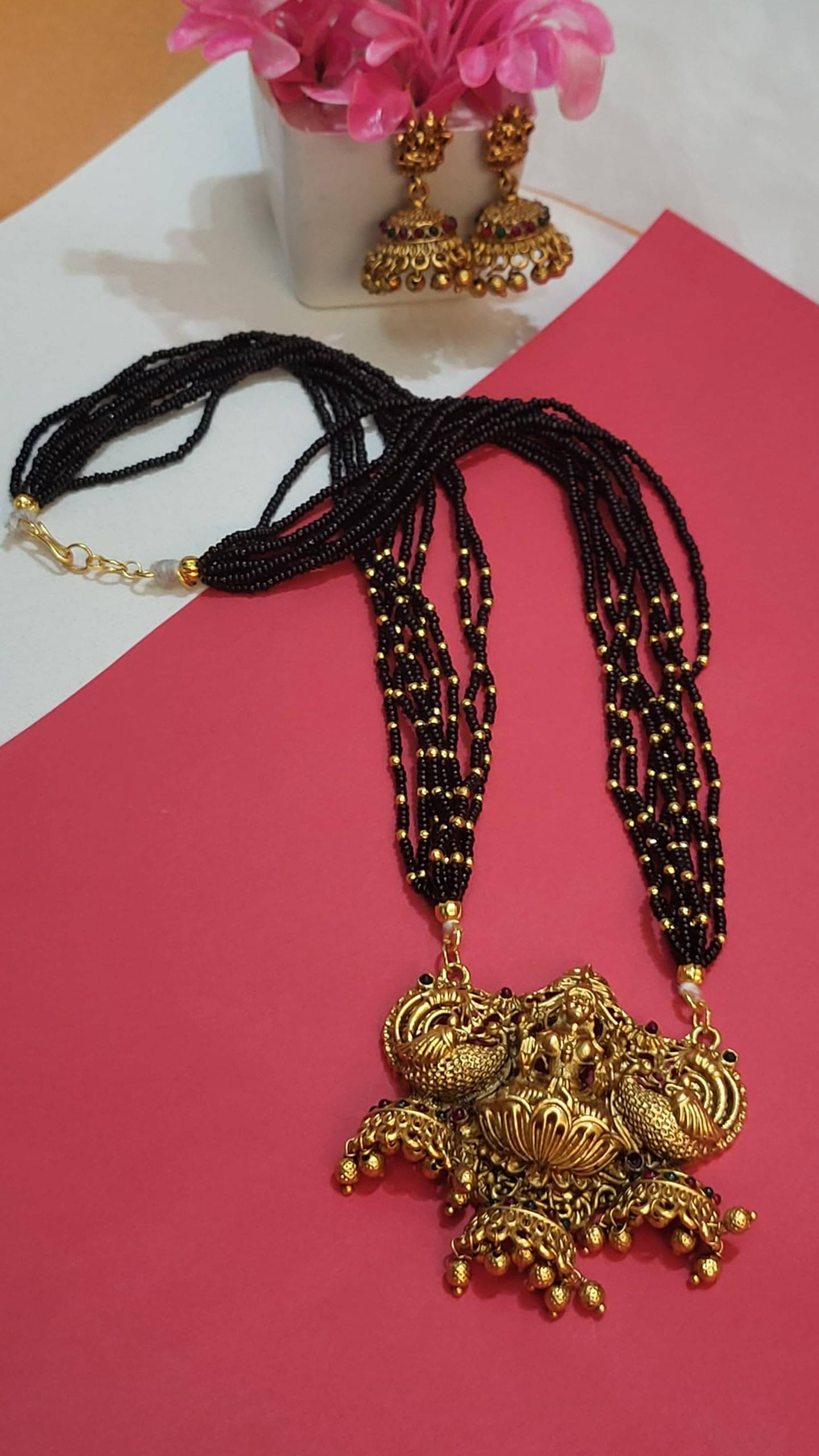     			SAJSHRUNGAR JEWELLERY Black Copper Necklace Set ( Pack of 1 )