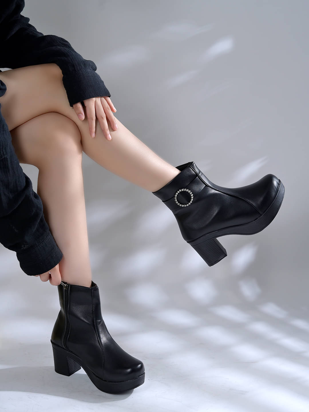     			Shoetopia Black Women's Ankle Length Boots